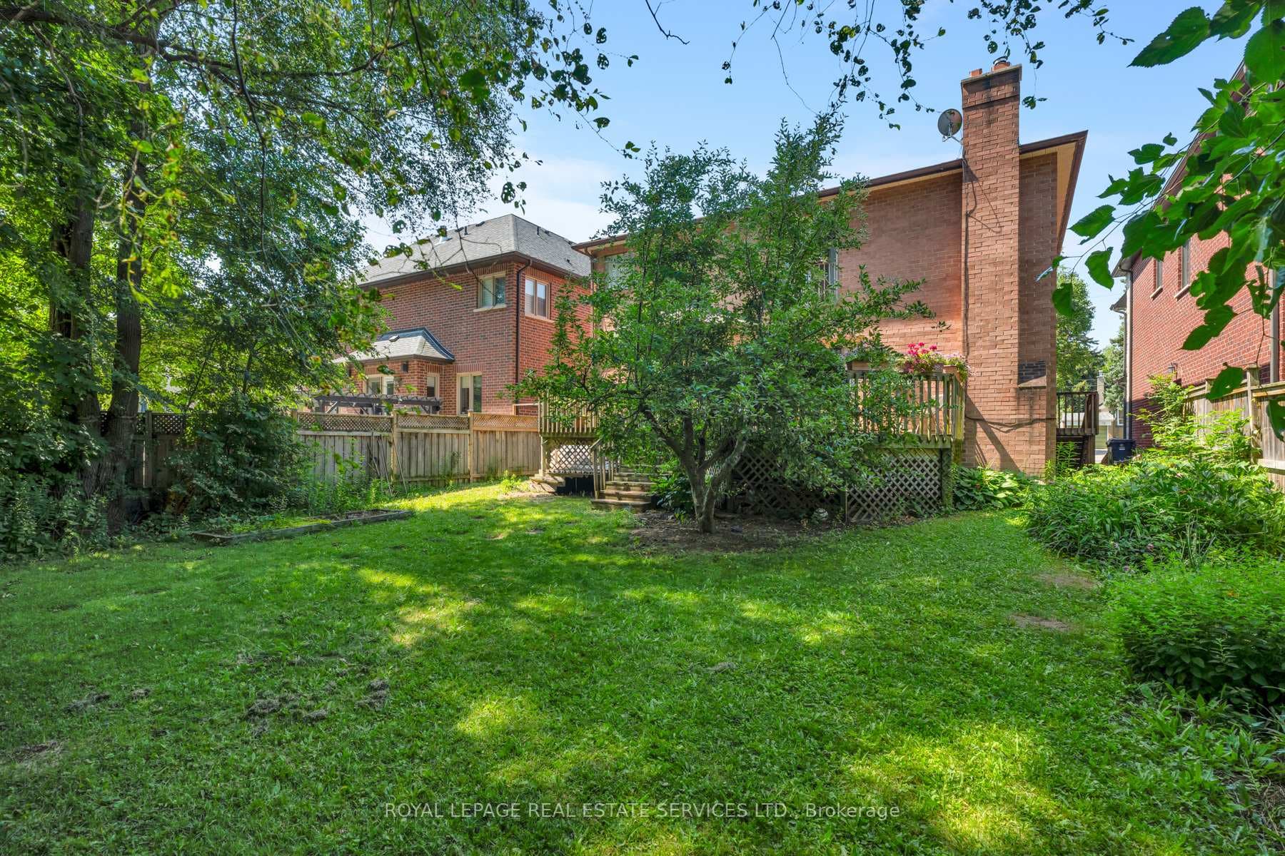 33 Lynnhaven Road photo 50