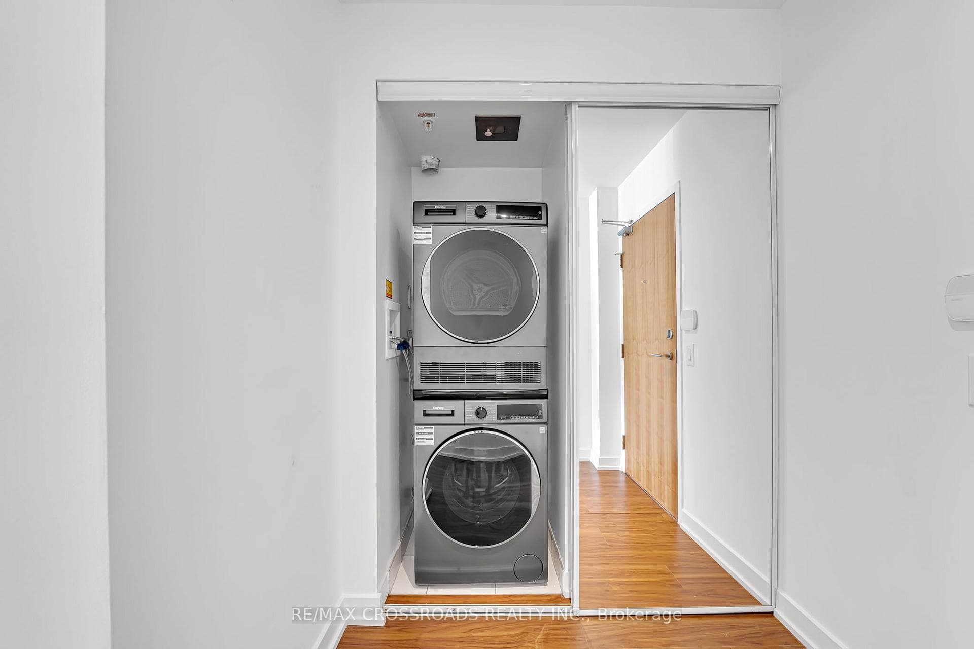 75 Queens Wharf Road Unit 3901 photo 27