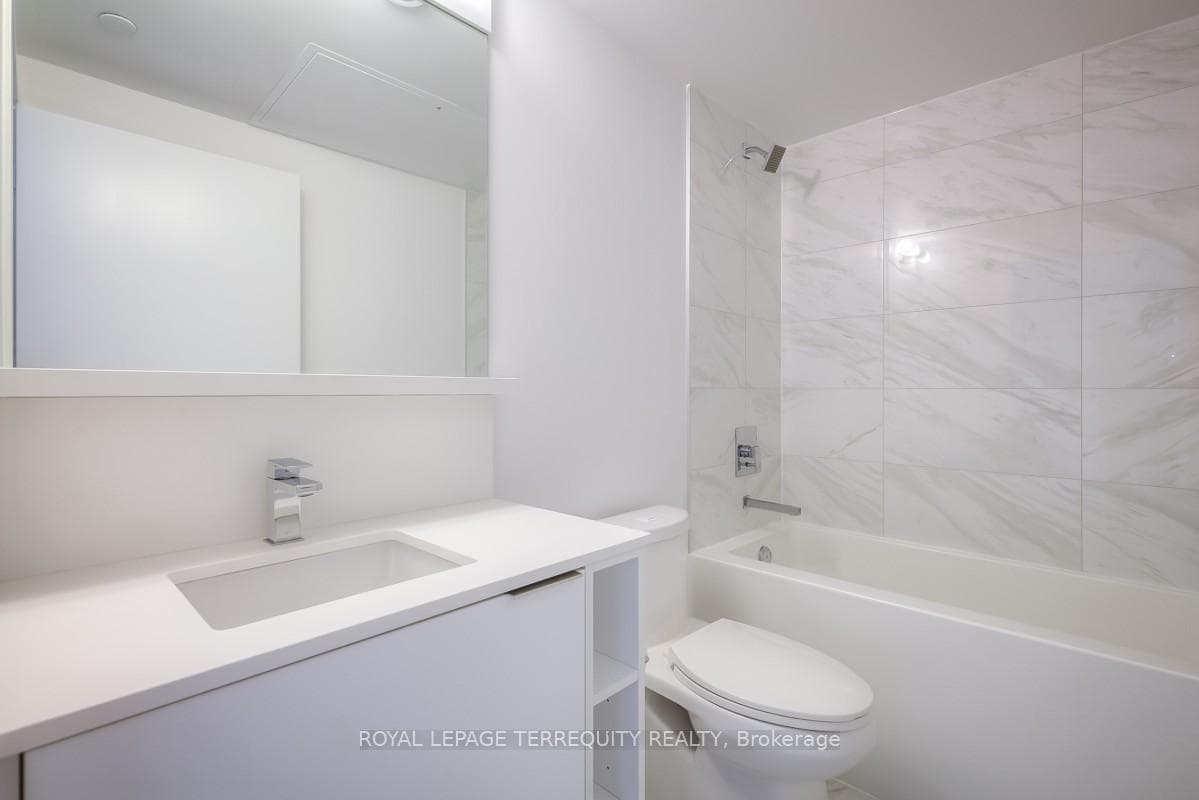 85 Wood Street Unit 2701 photo 16