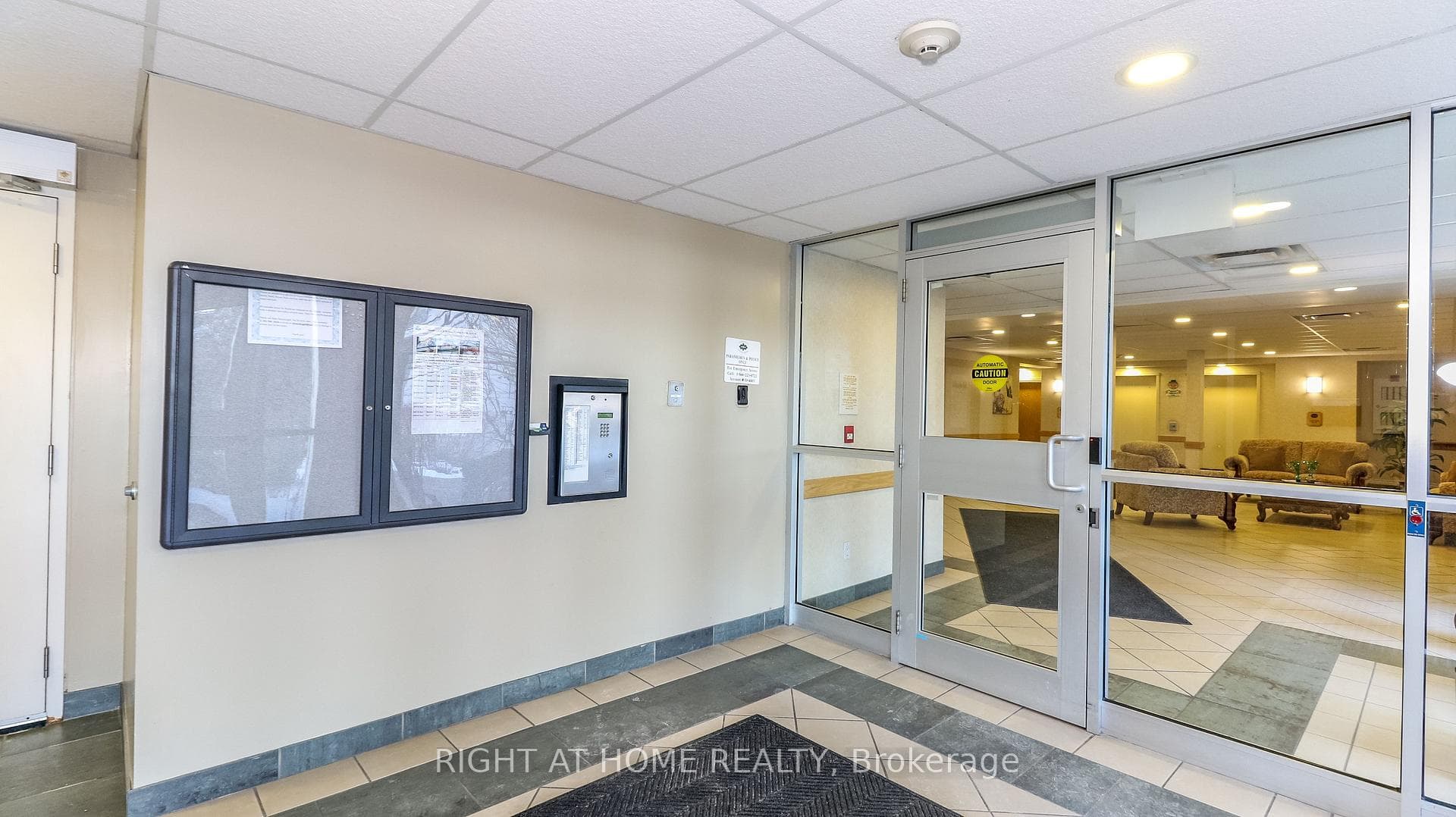 94 Dean Avenue Unit 109 photo 24