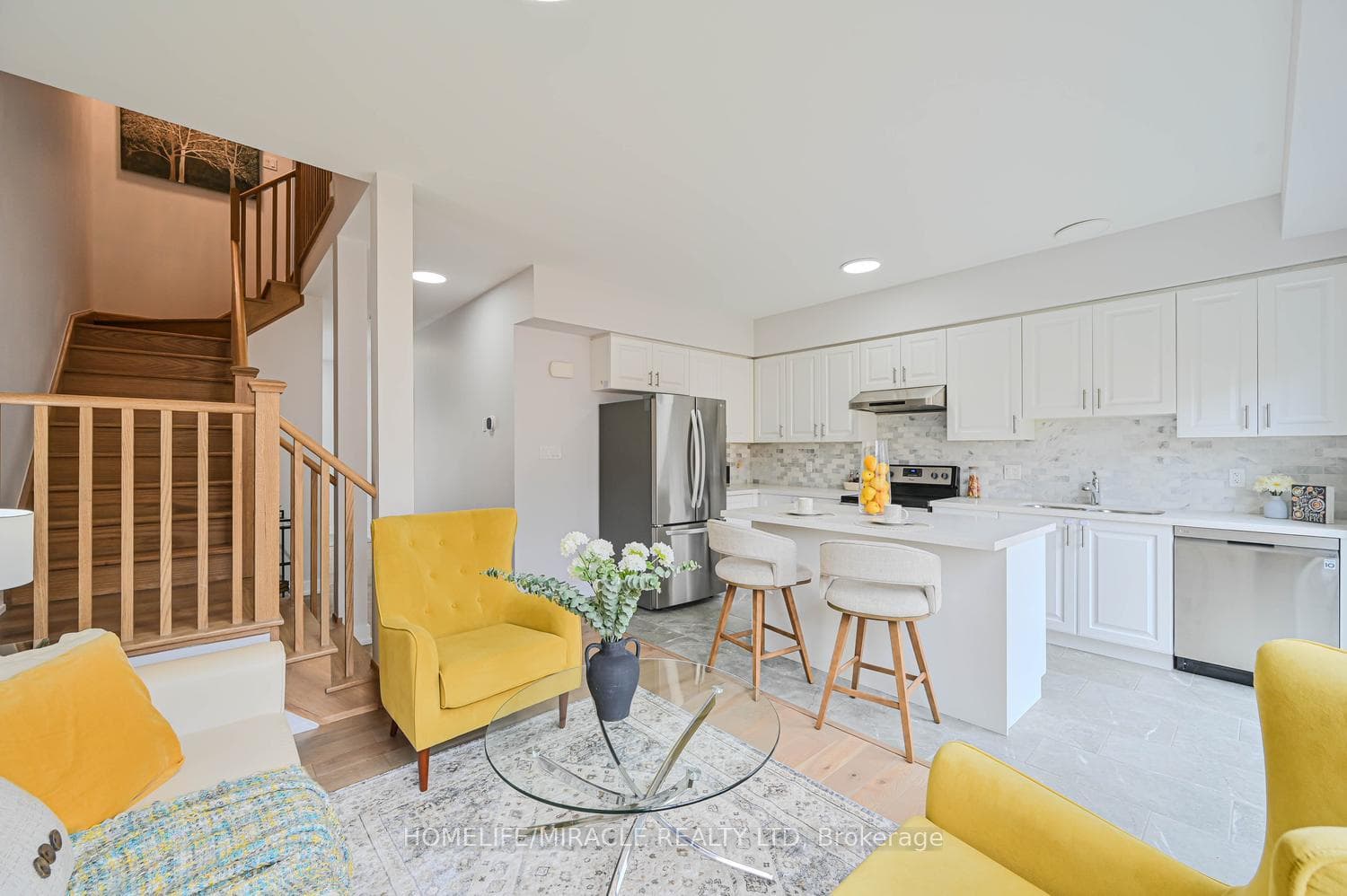 29 Turnberry Lane photo 12