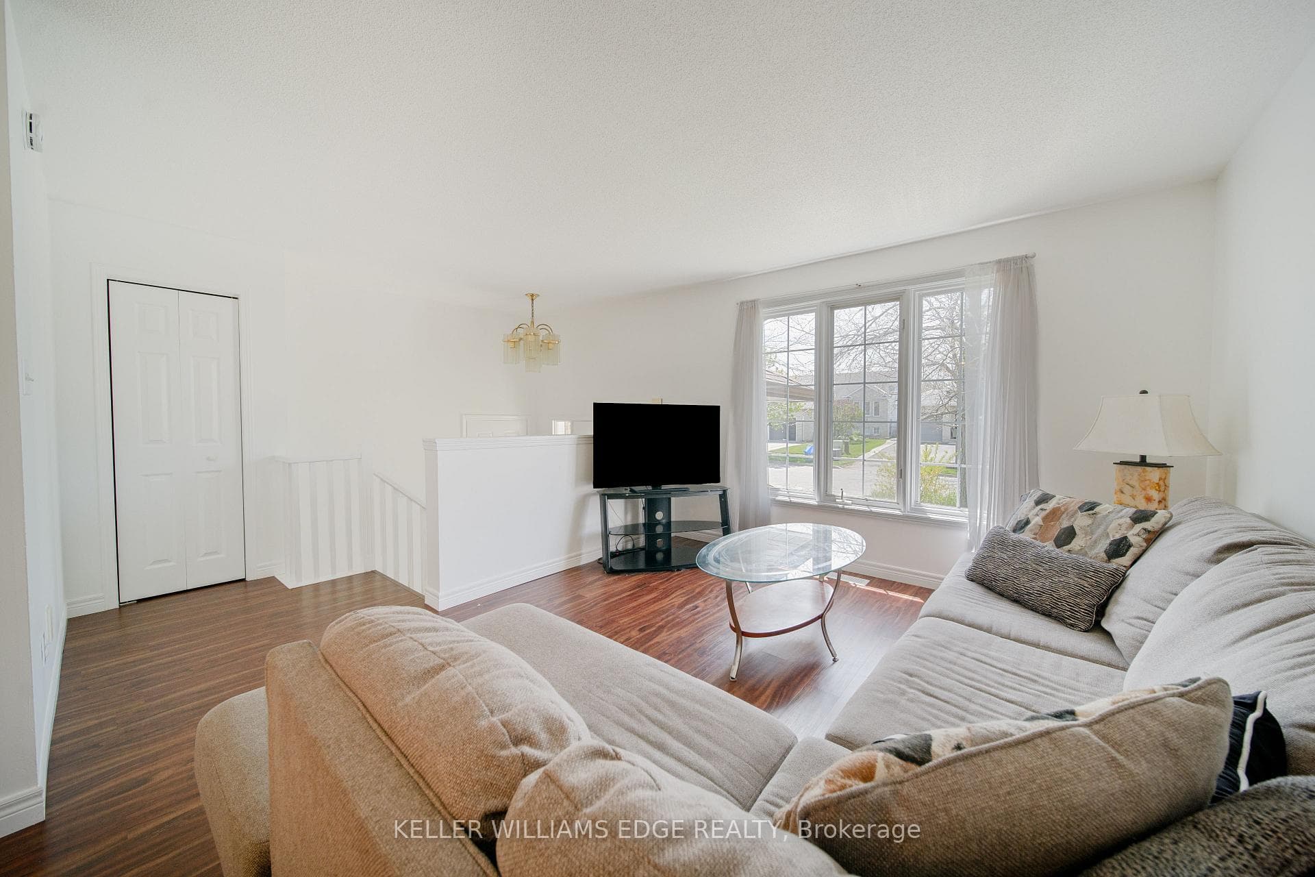 4913 Adam Court photo 10