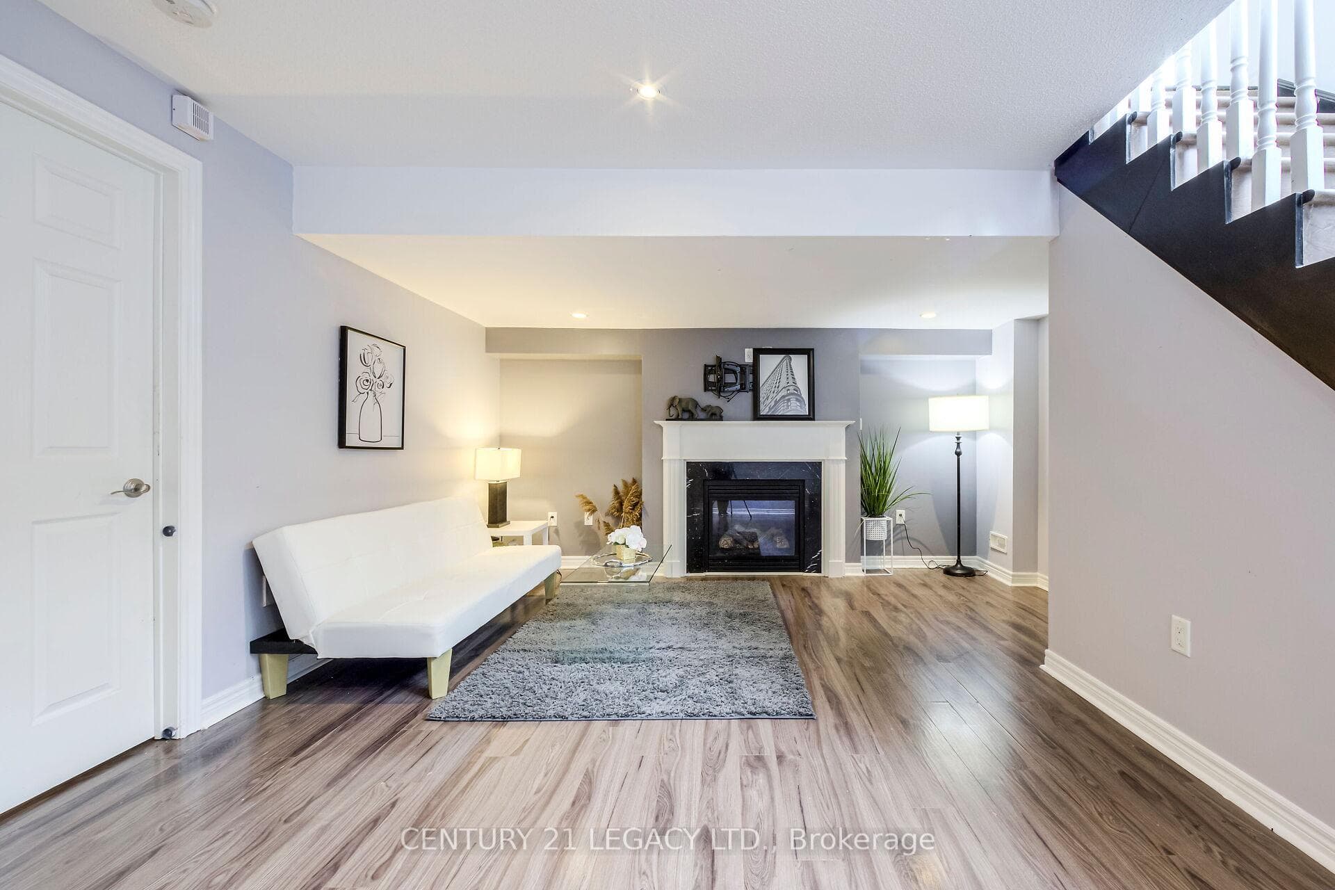 38 Losino Street photo 34