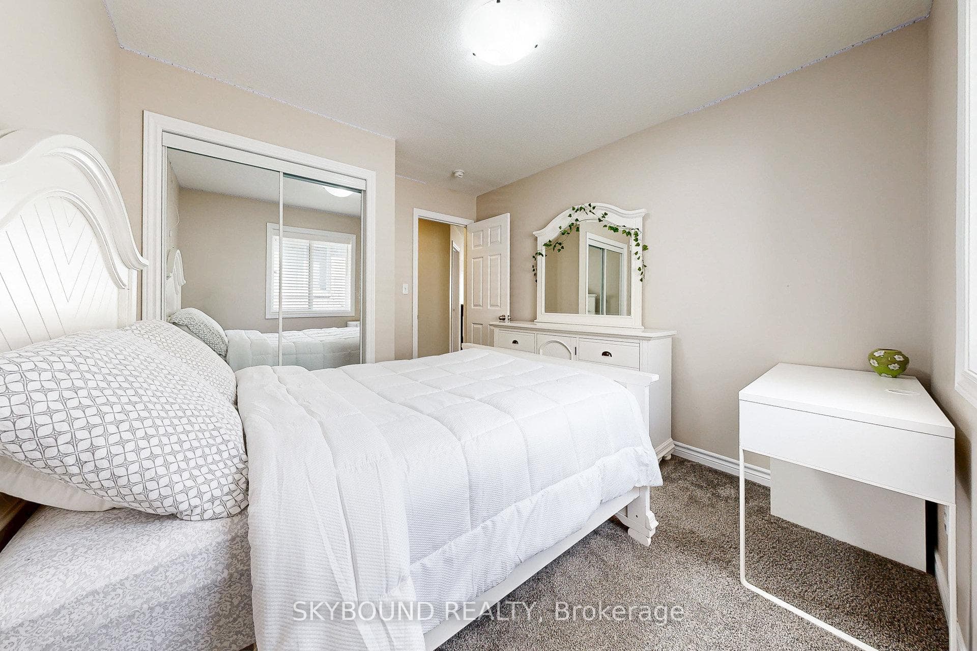 305 Wesley Boulevard photo 38