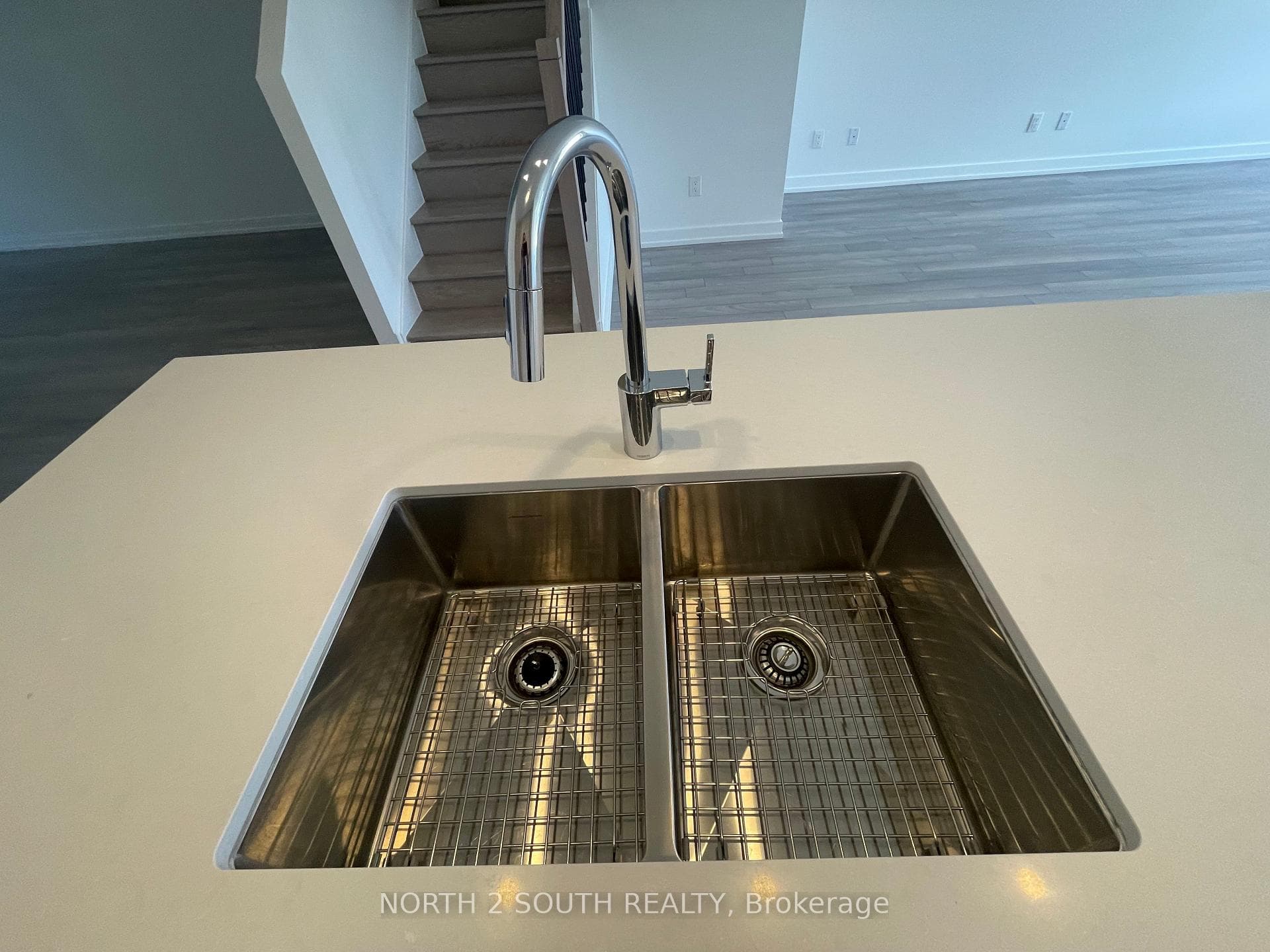 9 Walder Lane Unit 106 photo 18