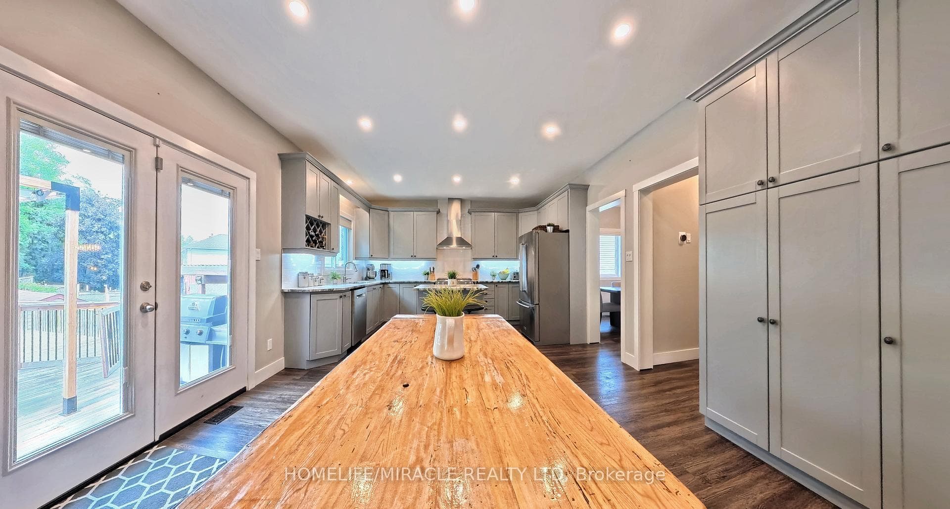 40 Mccormick Drive photo 19