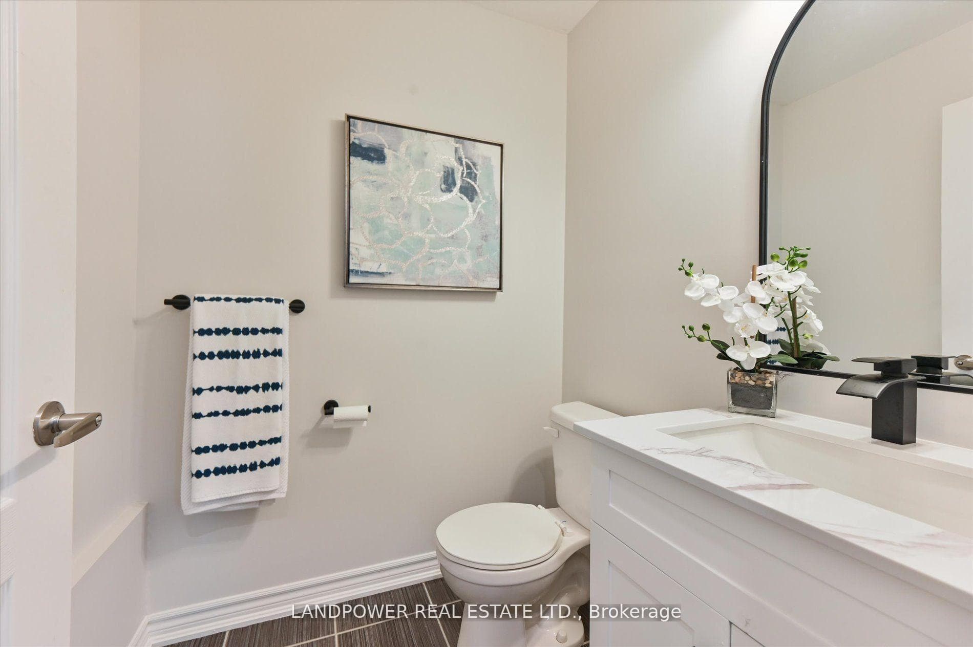 17 Alsop Avenue photo 16