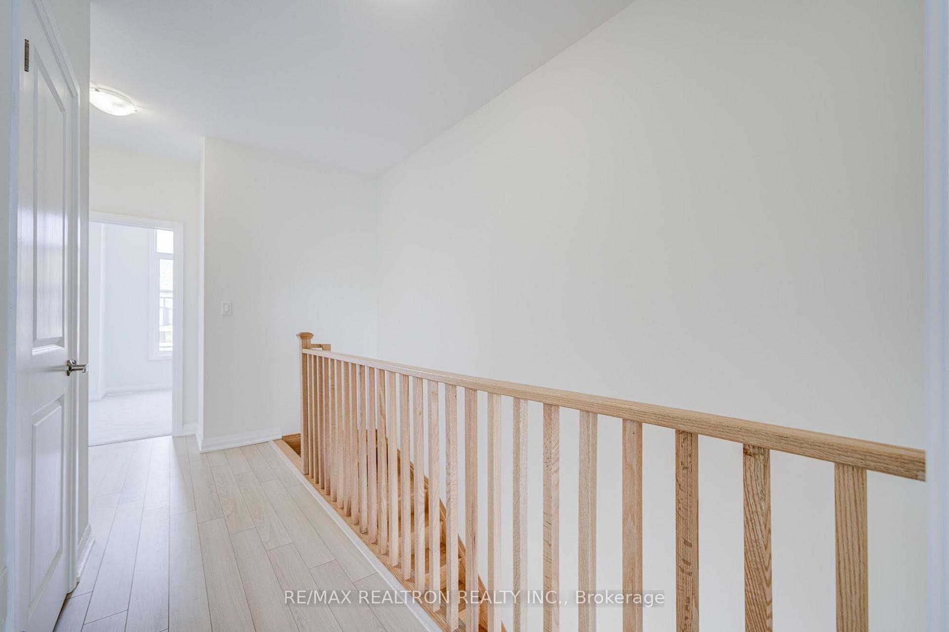 31 Millman Lane photo 19