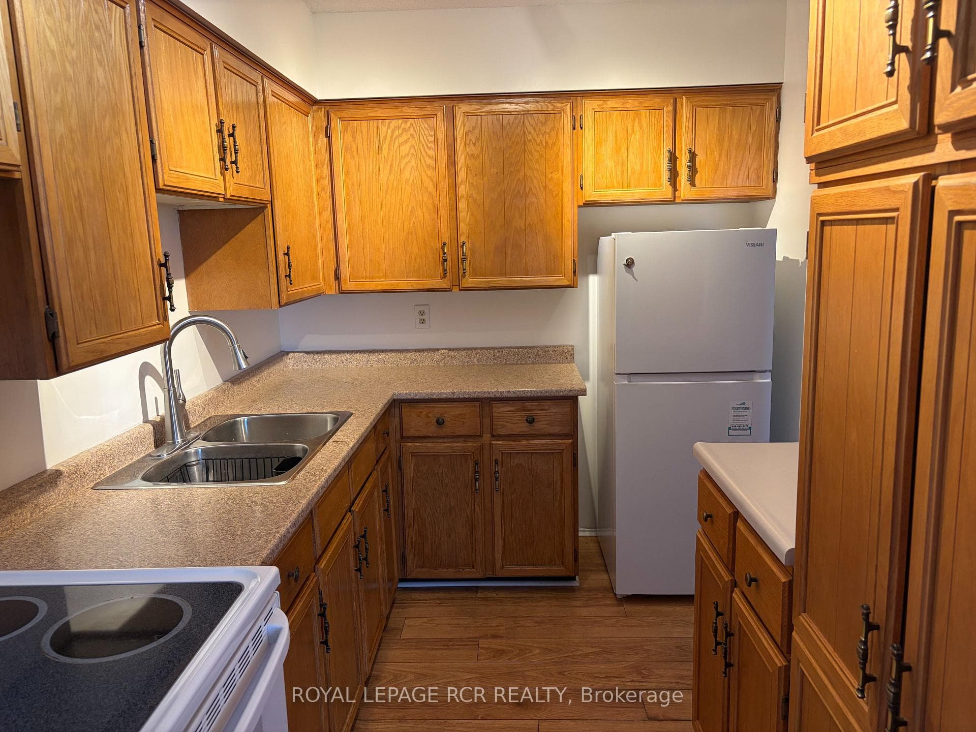 8 Fead Street Unit 602 photo 4