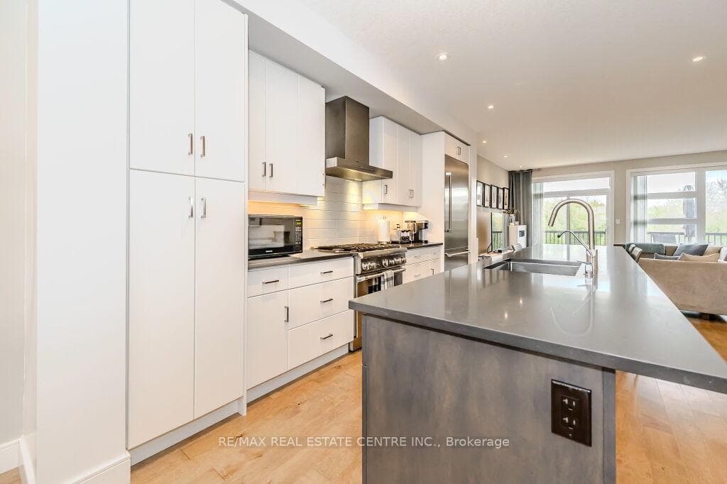 60 Arkell Road Unit 73 photo 5