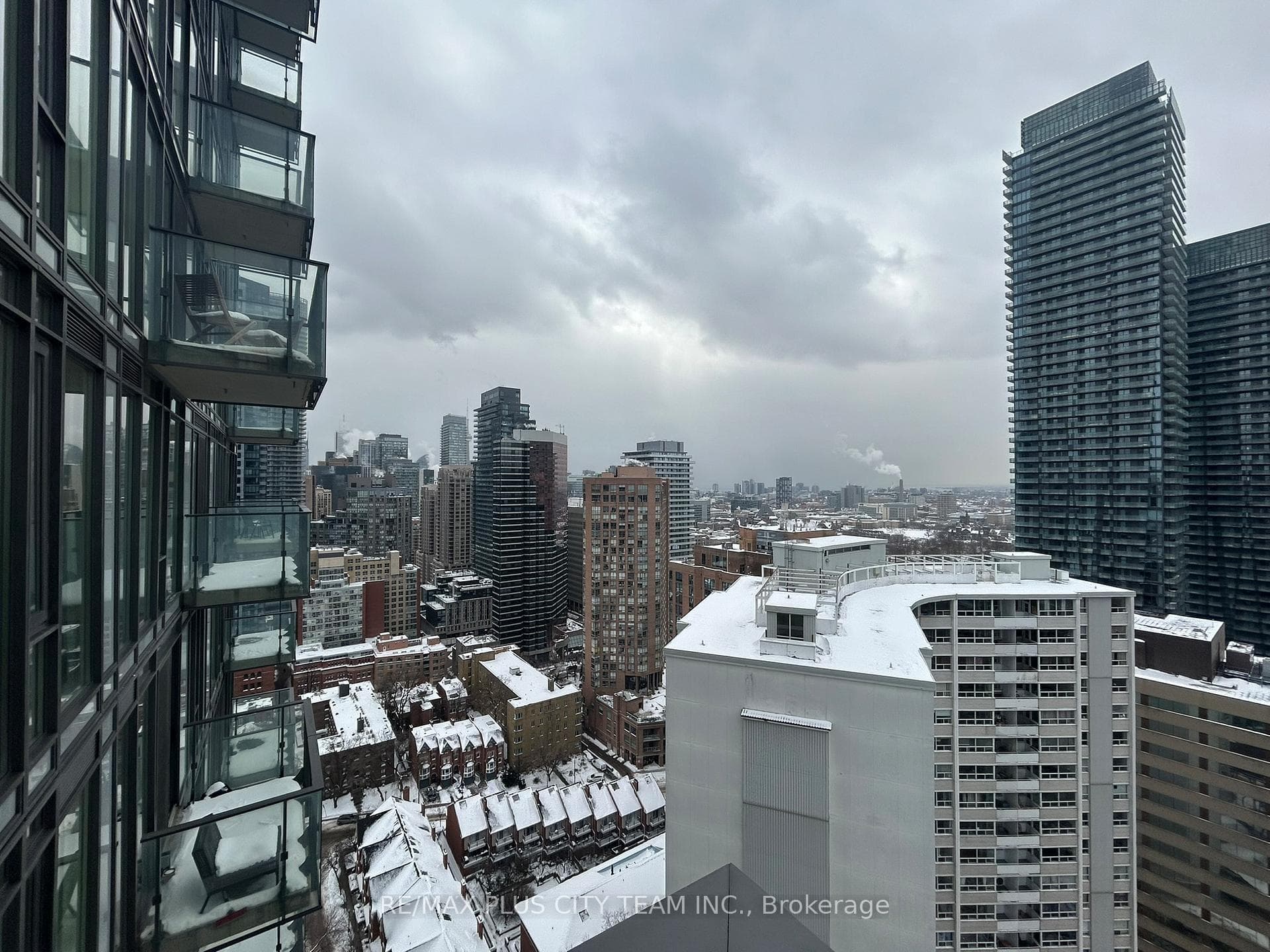 75 St Nicholas Street Unit 2607 photo 21