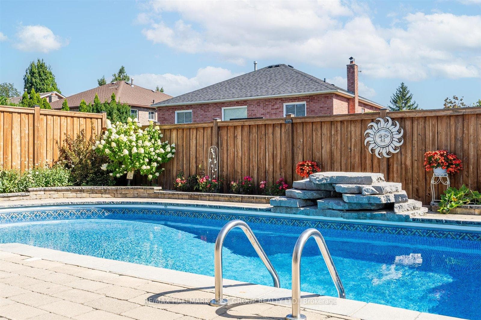 35 Catherine Drive photo 37