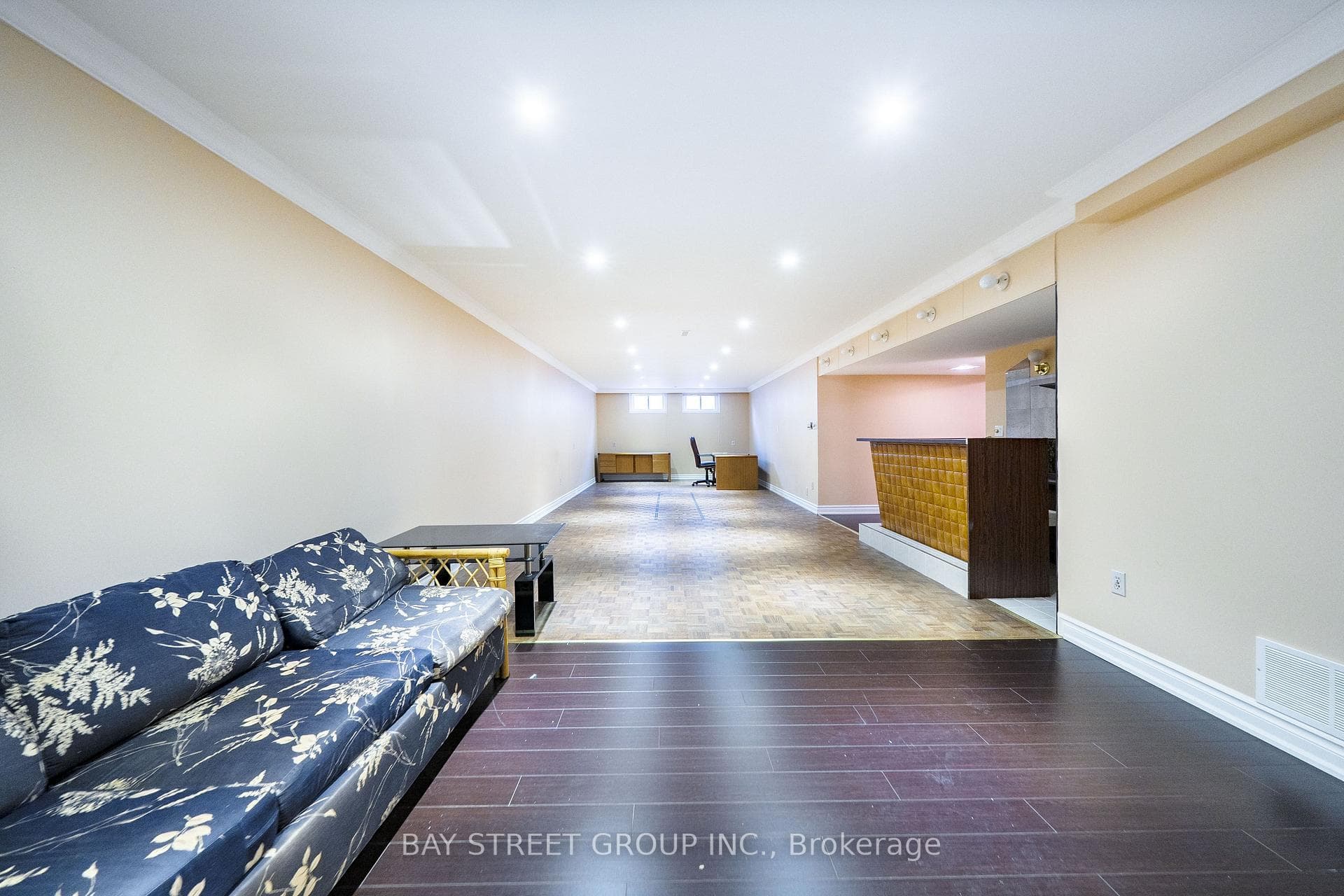 441 Guildwood Parkway photo 39