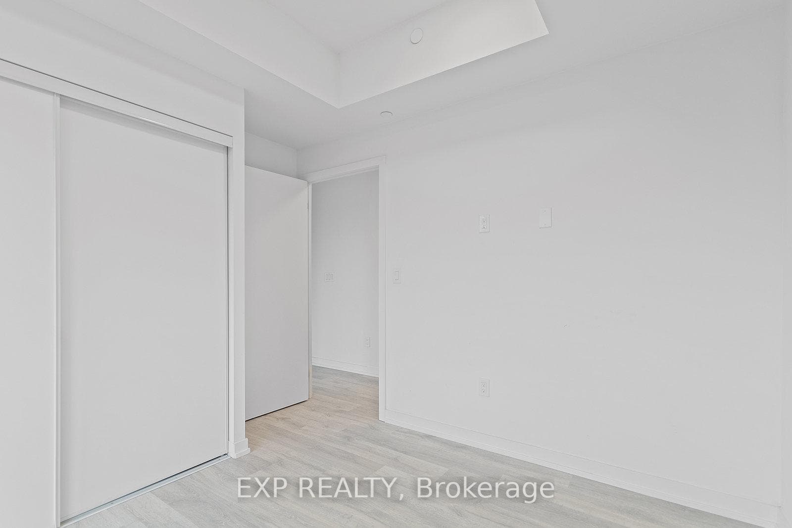 2 Augusta Avenue Unit 1501 photo 14