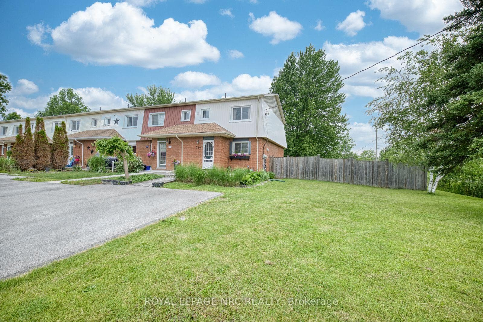 517 BELLEVIEW Boulevard photo 2