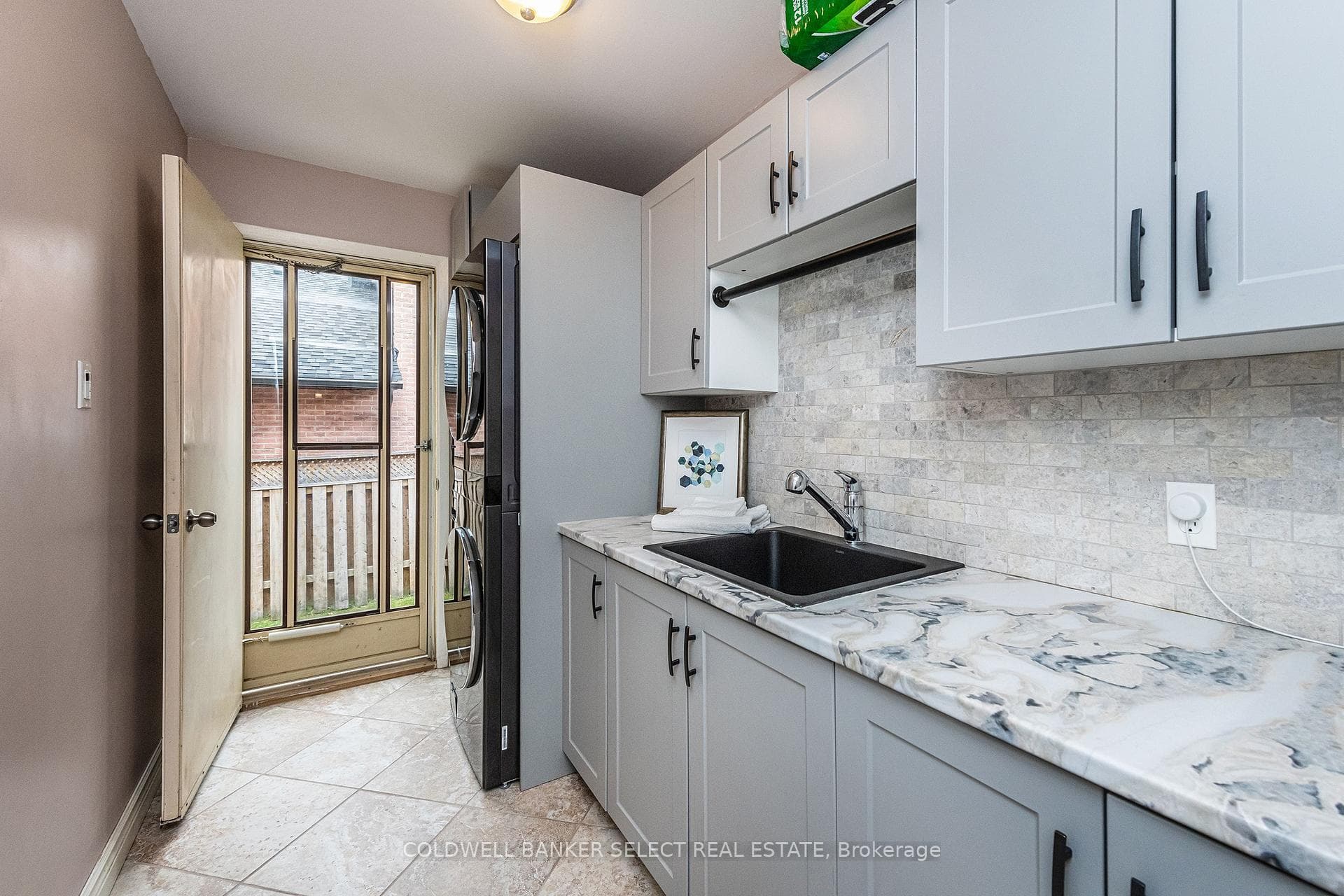 4 Prescott Drive photo 6