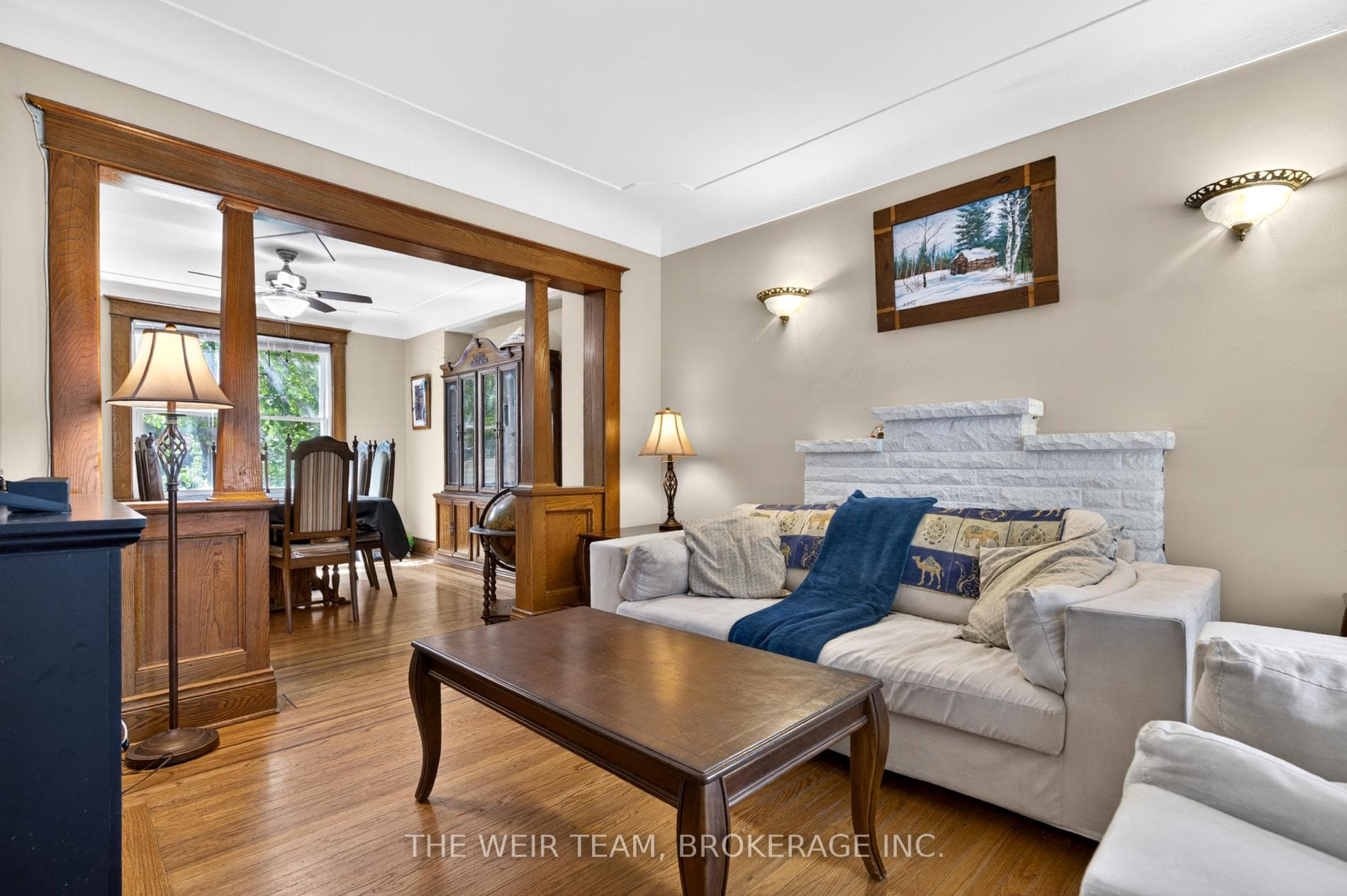 226 Ottawa Street photo 9