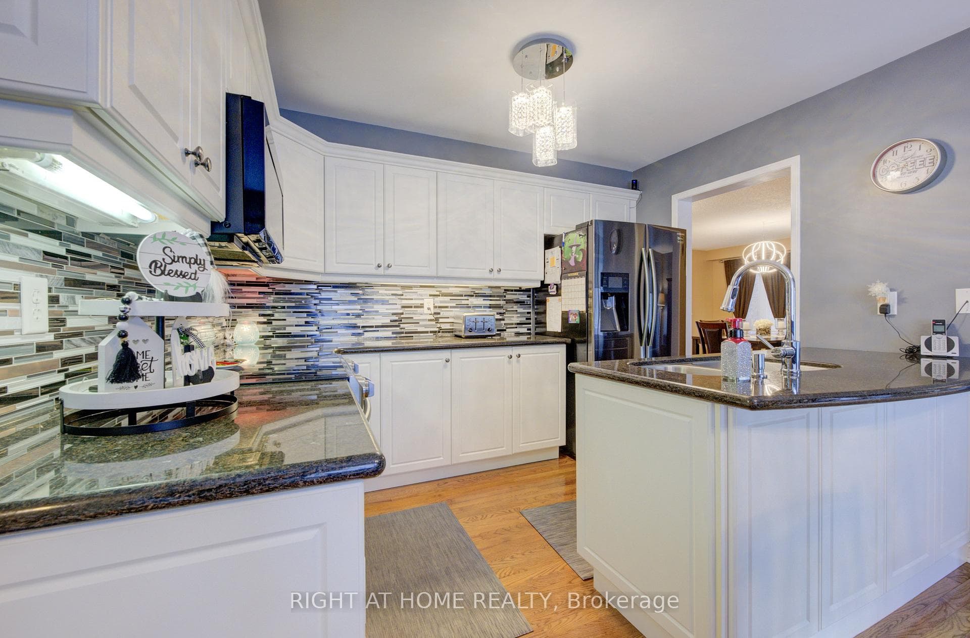 32 Triller Avenue photo 15
