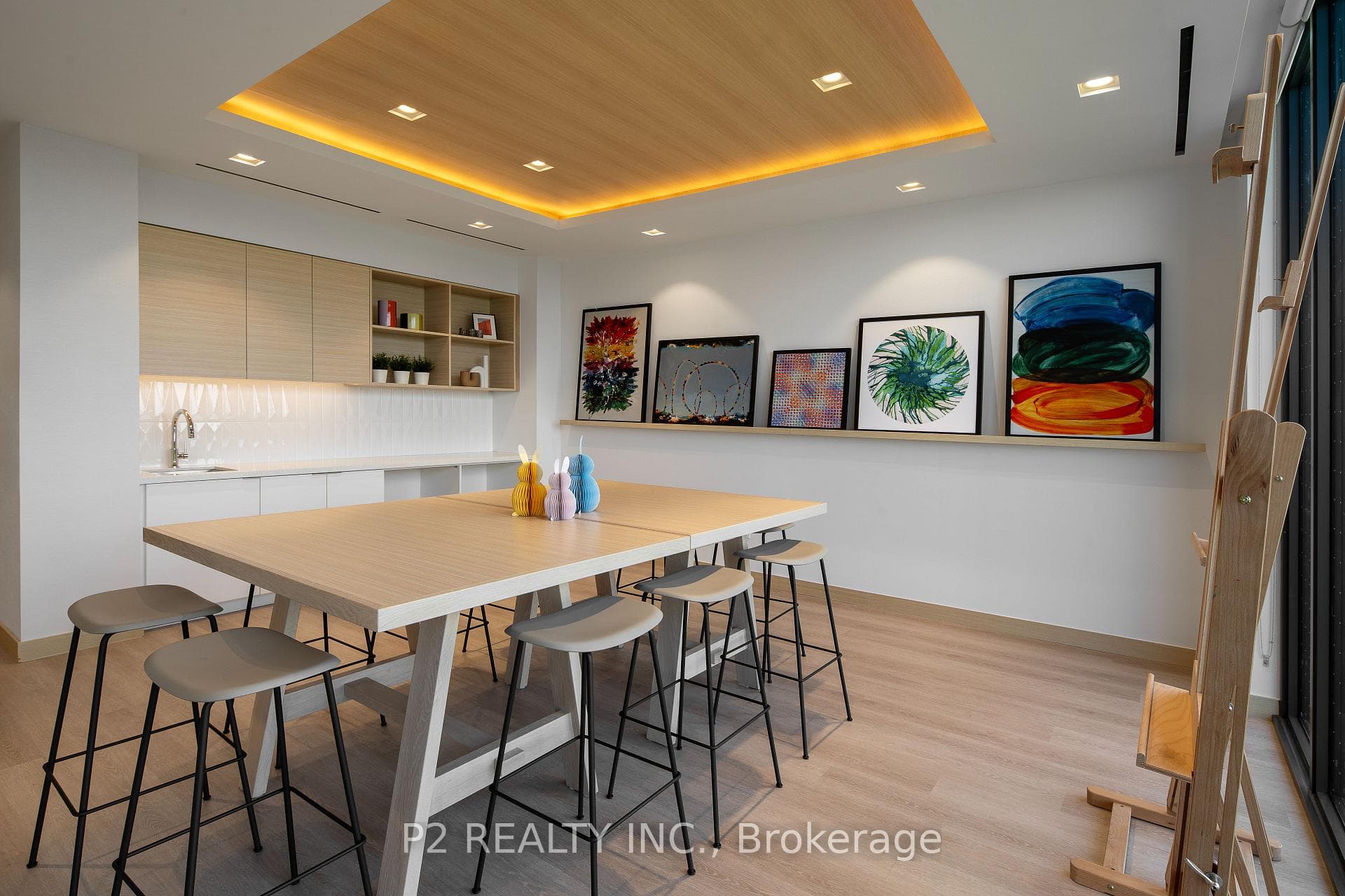 36 Zorra Street Unit 620 photo 8