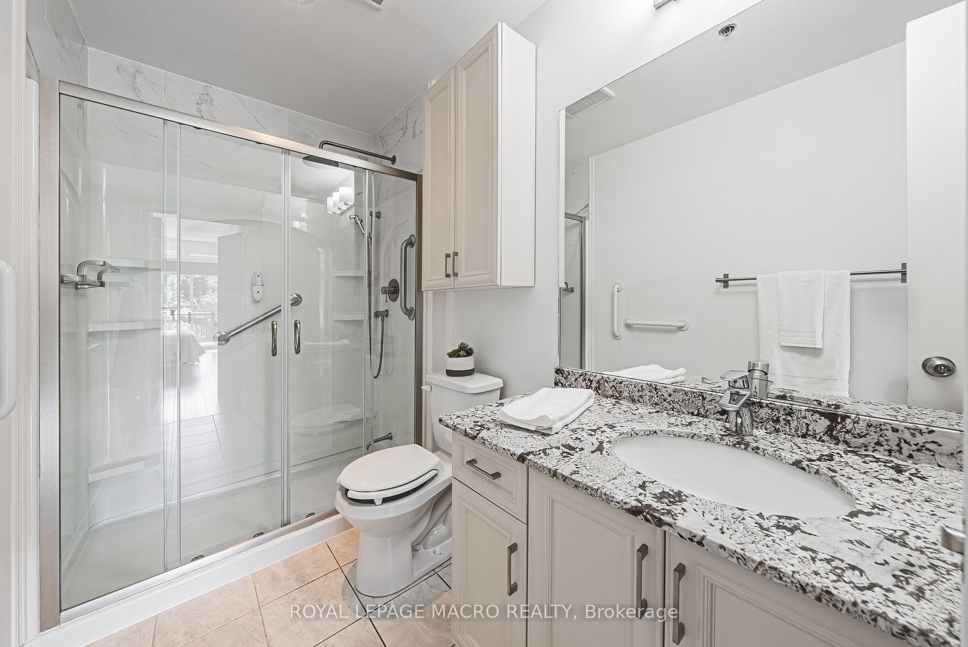 34 Plains Road Unit 208 photo 20
