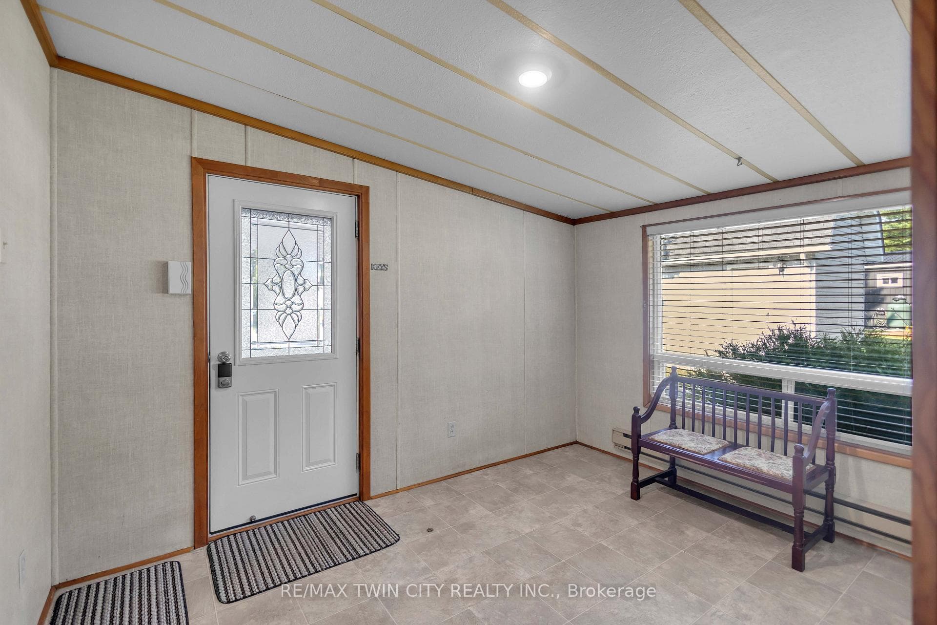 673 Brant Waterloo Road Unit 505 photo 4