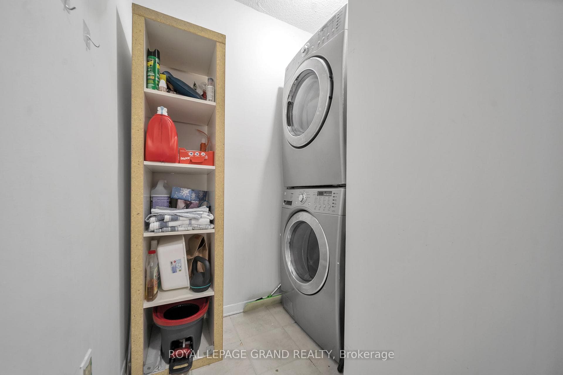 8 Lisa Street Unit 1606 photo 16