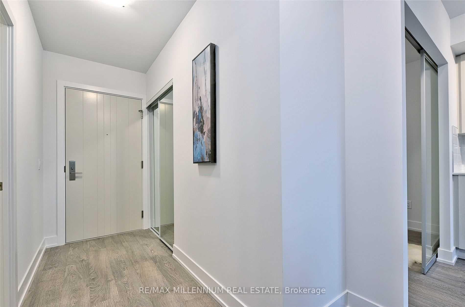 2550 Simcoe Street Unit 2108 photo 5