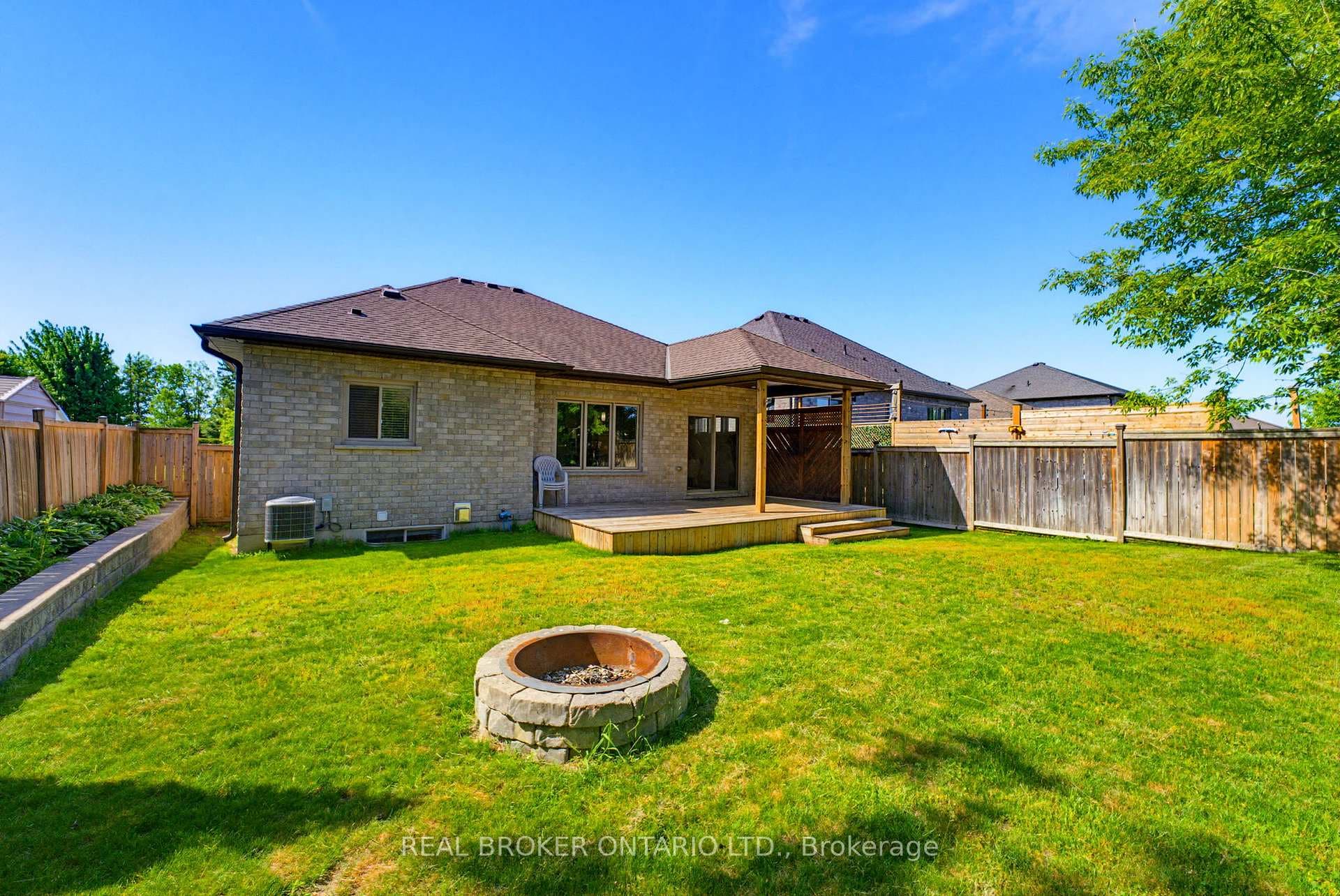 11 Cottonwood Street photo 28