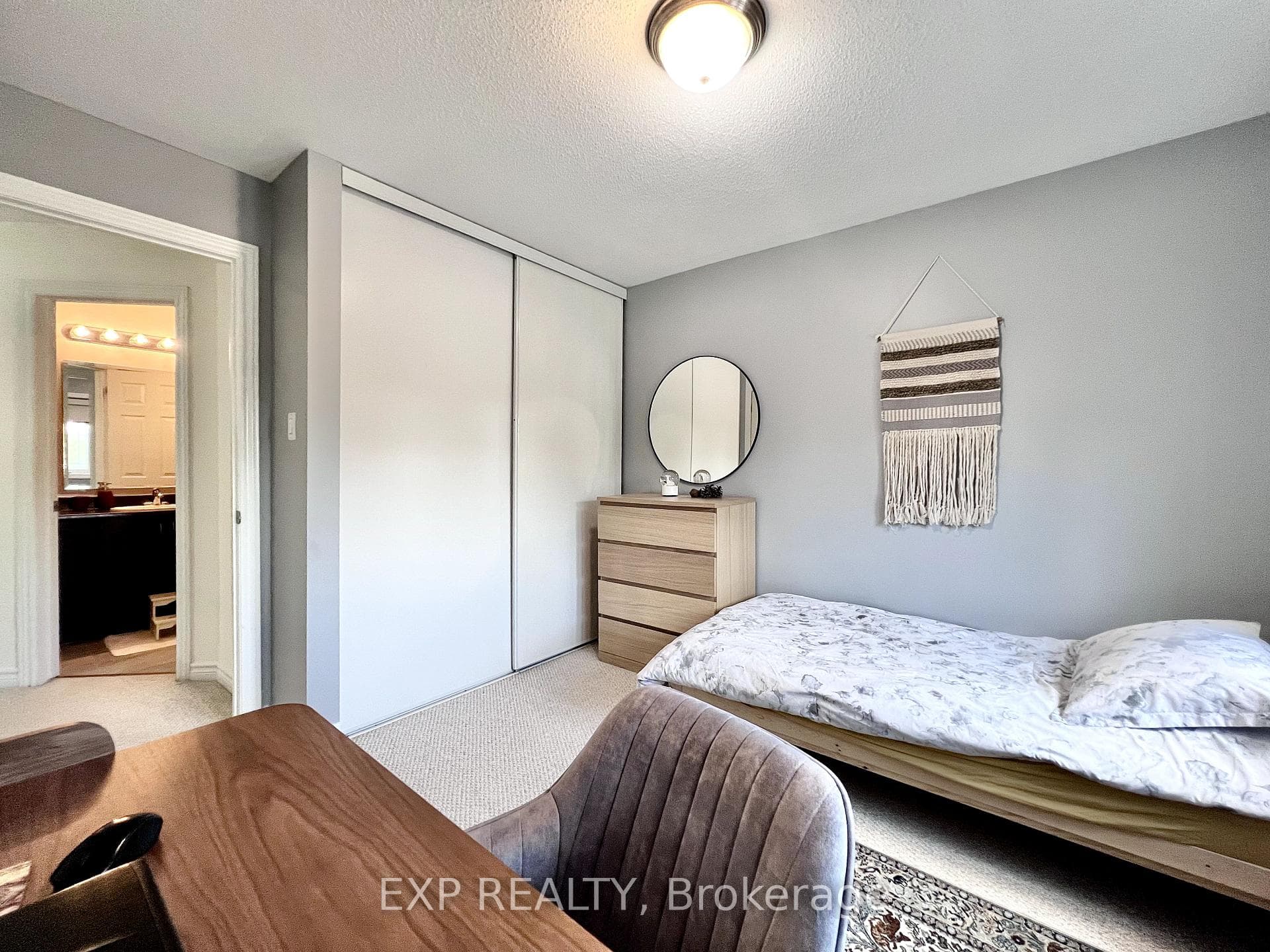 700 Beatrice Drive photo 29