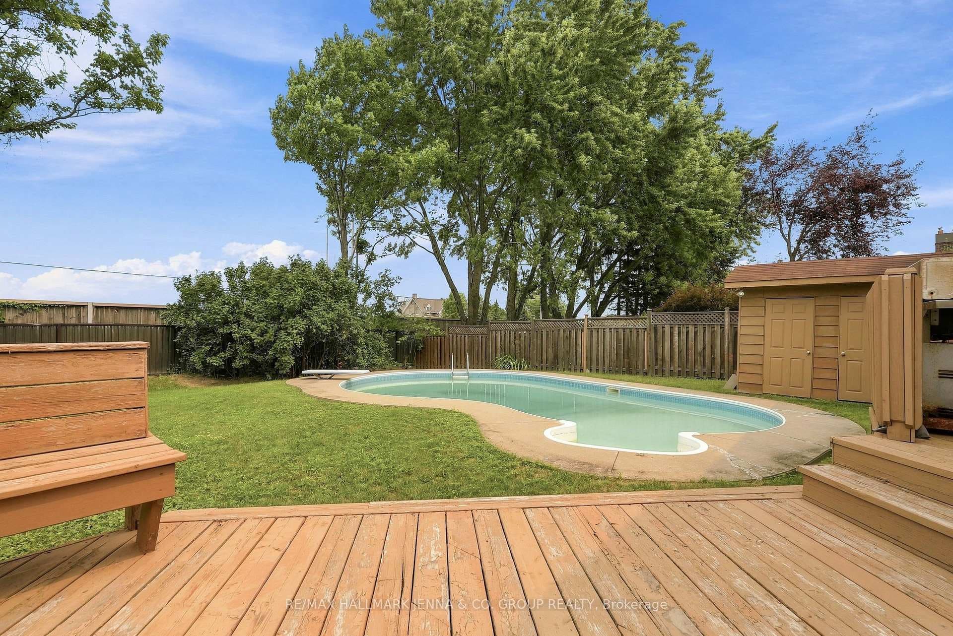 43 Elke Drive photo 38
