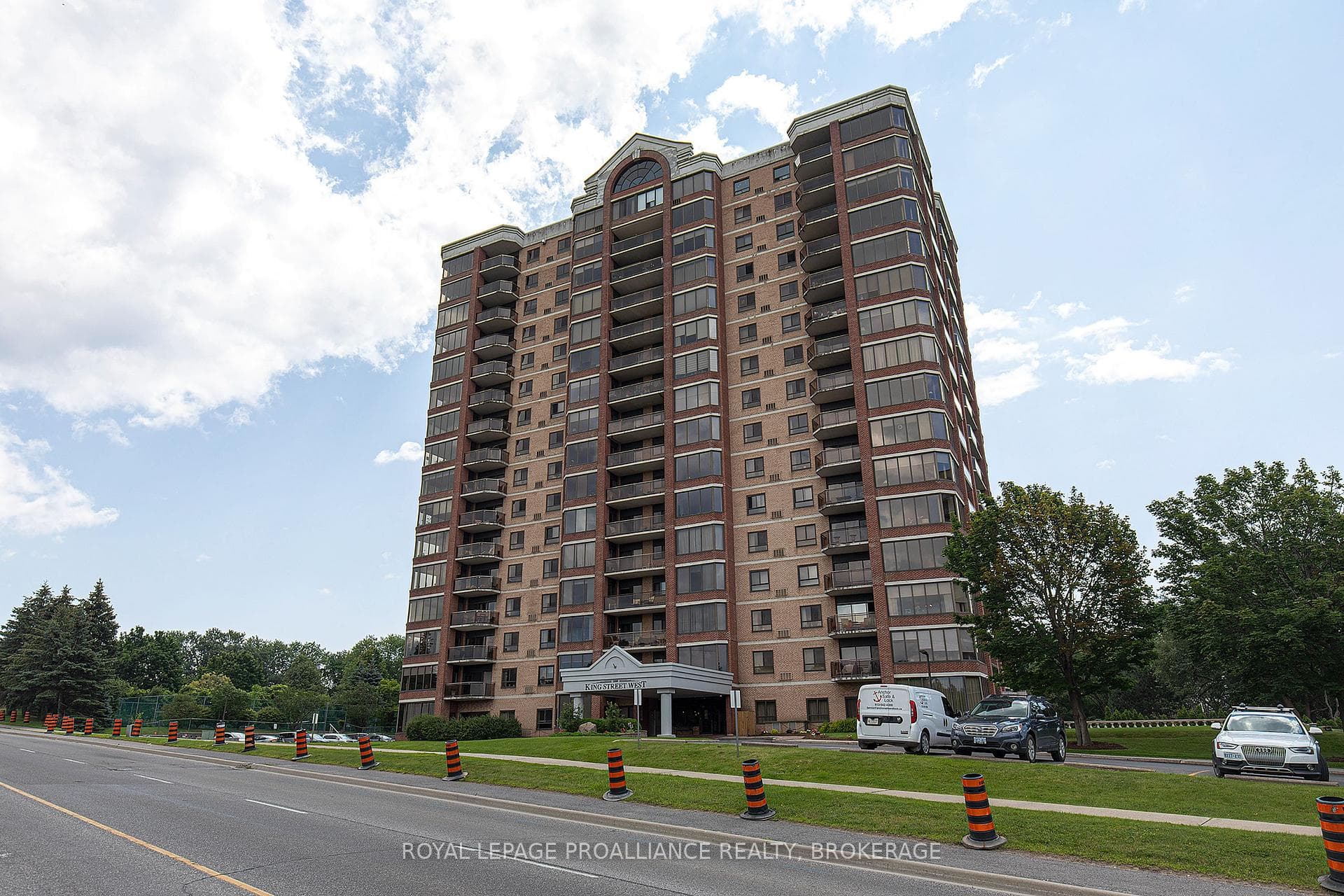 1000 King Street Unit 1302 photo 1