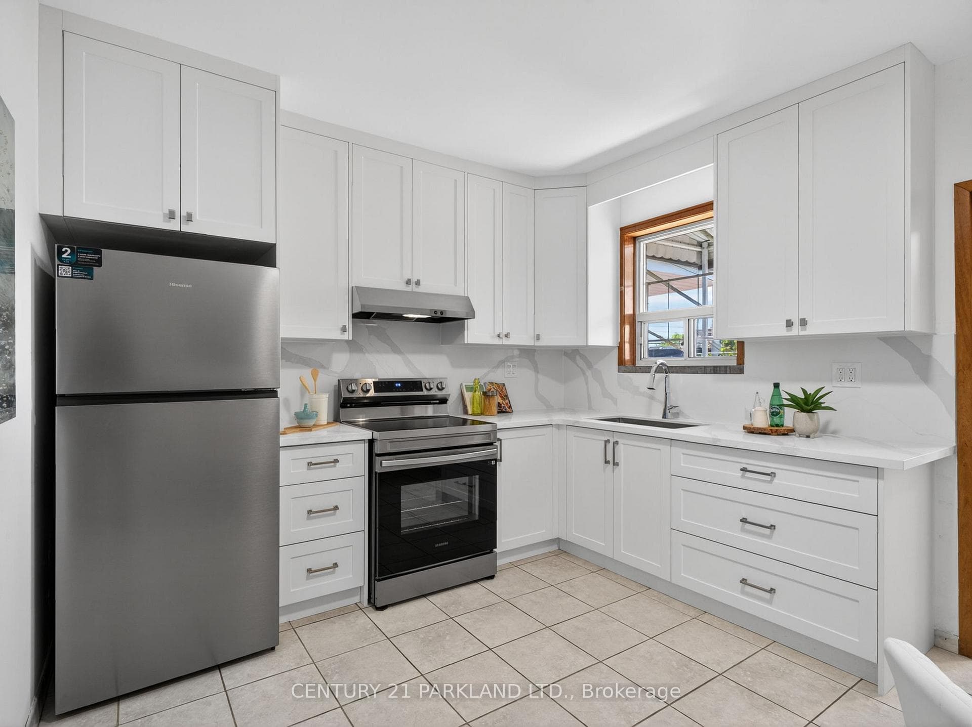 26 Earlscourt Avenue photo 9