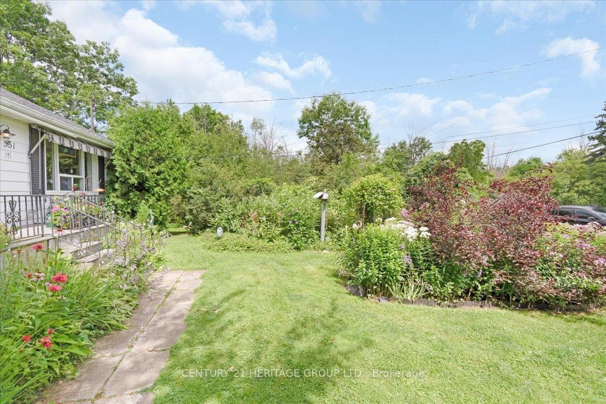 551 EVANS Road photo 6
