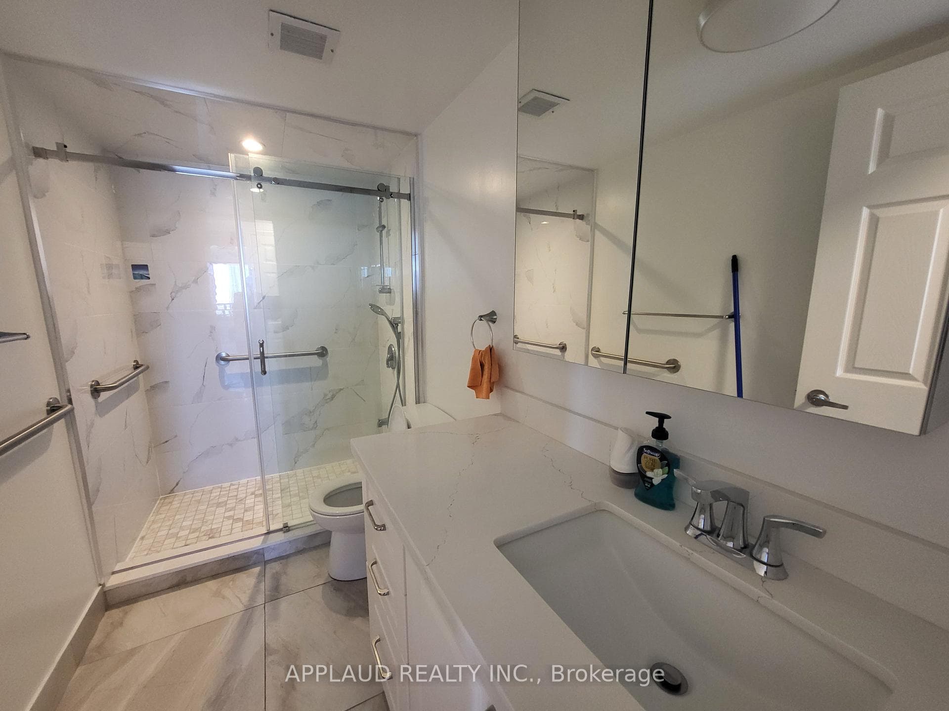2365 Kennedy Road Unit 1810 photo 7