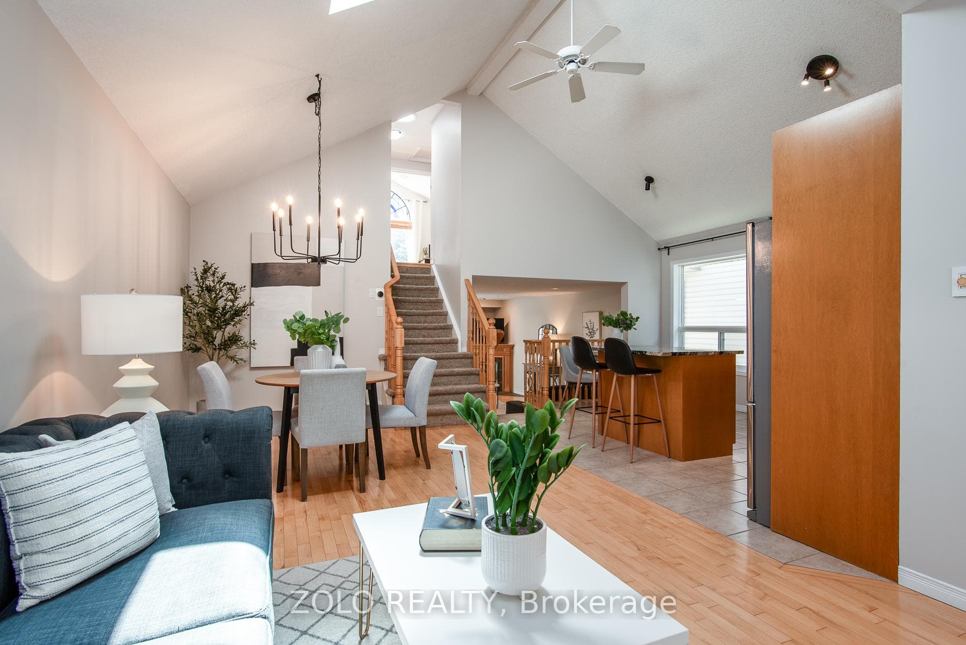 85 Doyle Drive photo 3