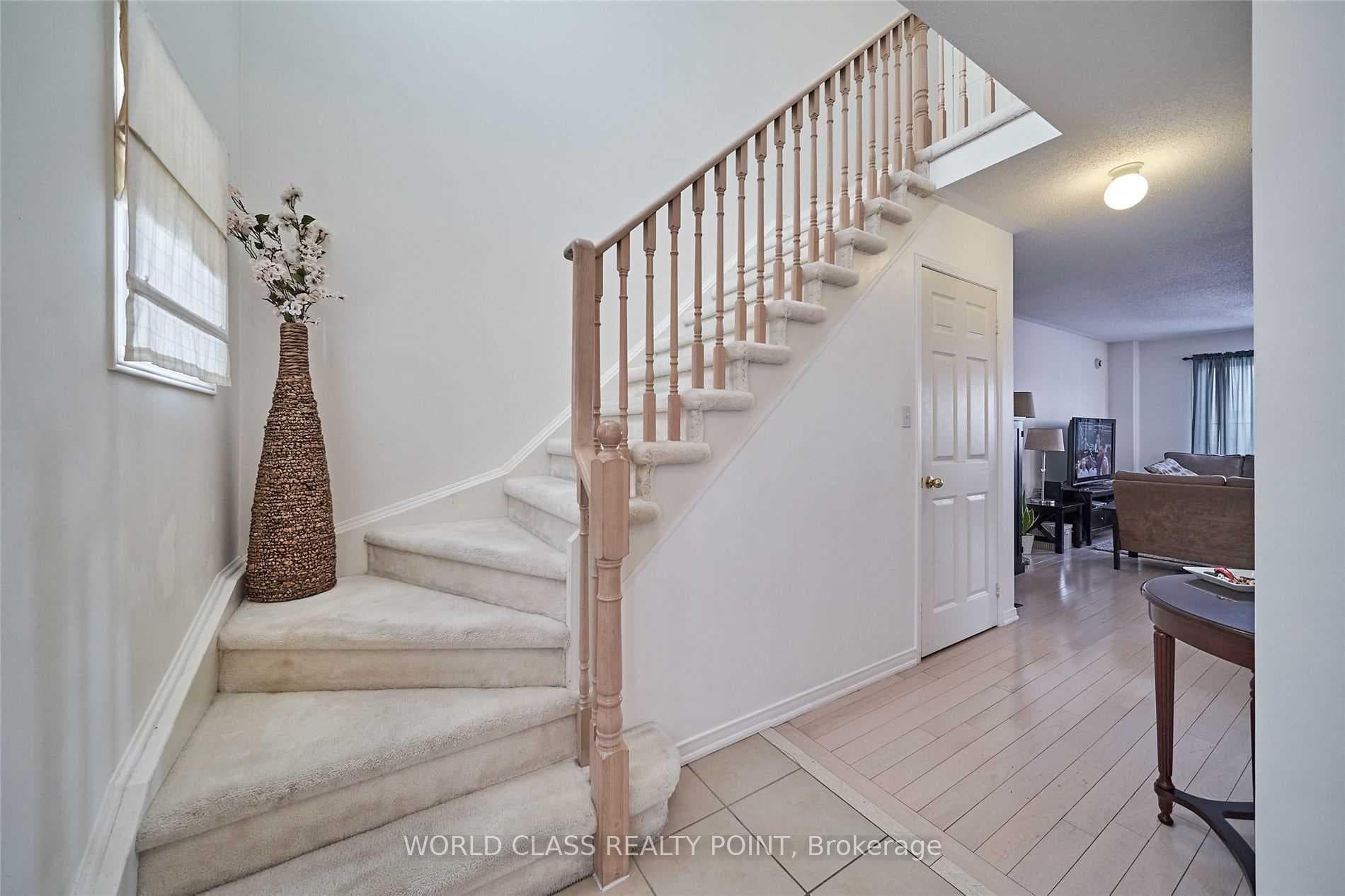 38 Tansley Crescent photo 4