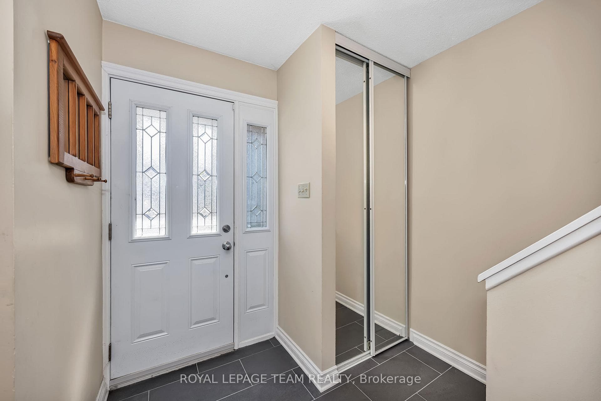 3105 Stockton Drive Unit 25 photo 5