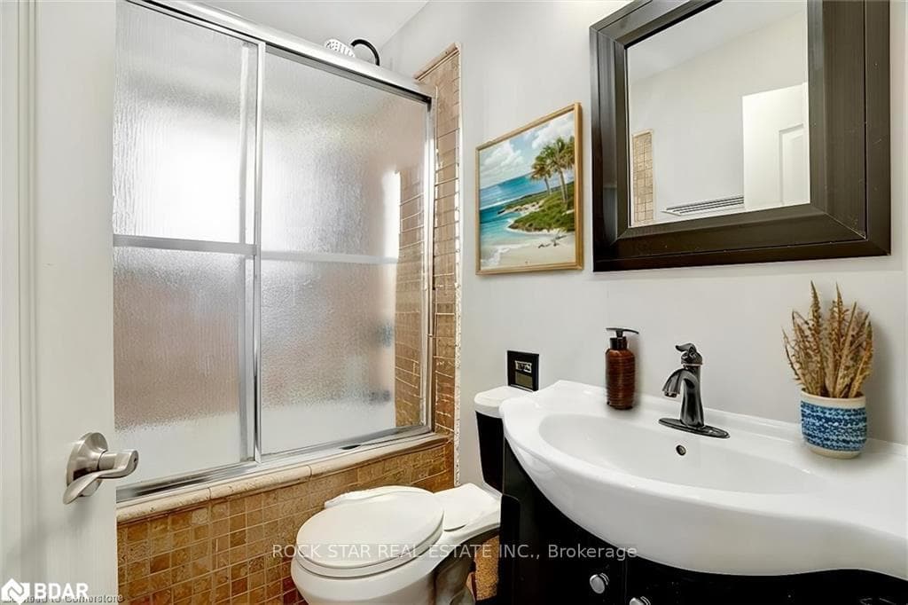 112 Sunrise Drive Unit Main photo 5