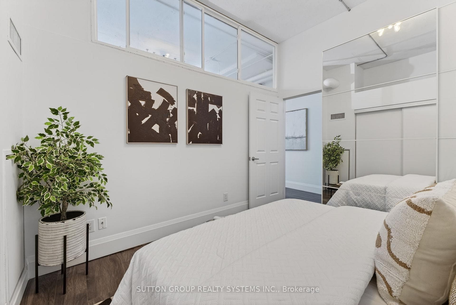 2 Fieldway Road Unit 211 photo 25