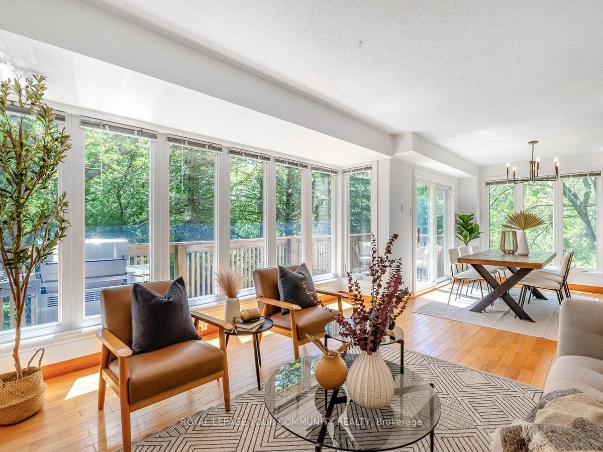 23 Anderson Place photo 1