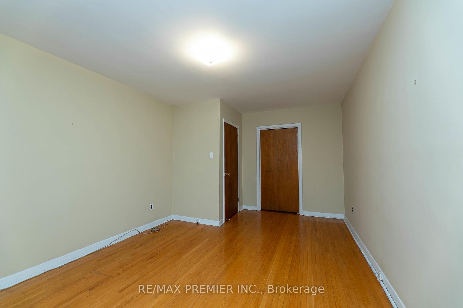 39 Elmvale Crescent photo 24