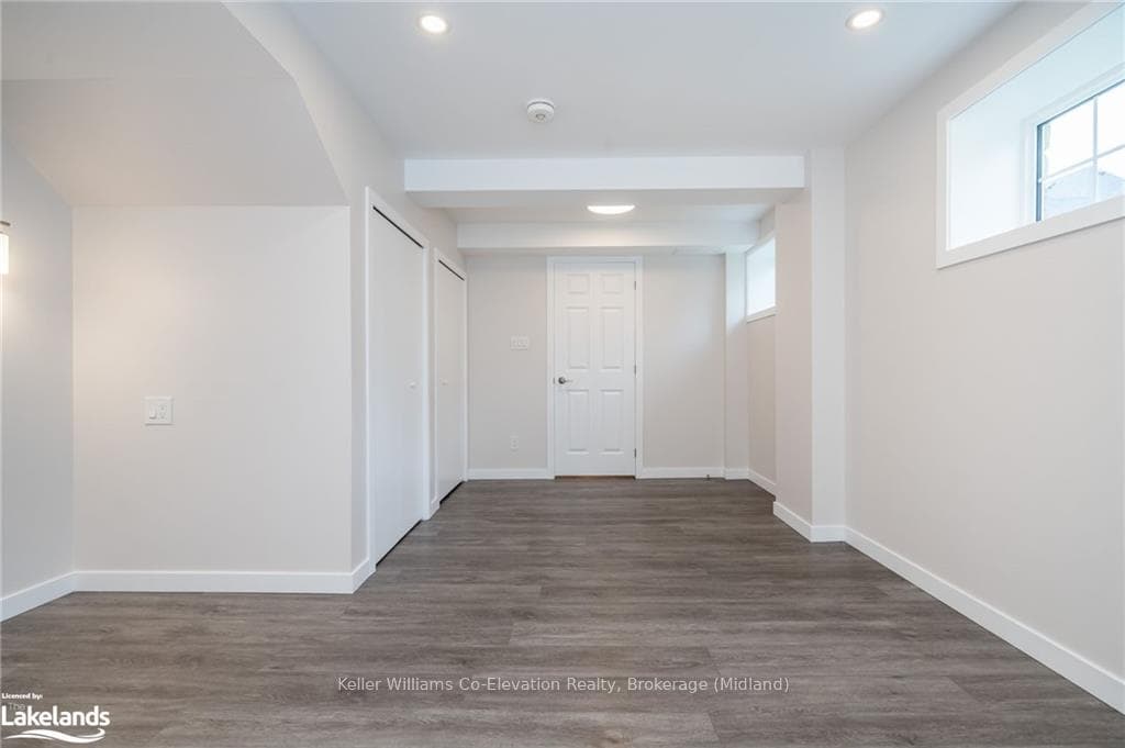 85 RIVERWALK Place photo 35