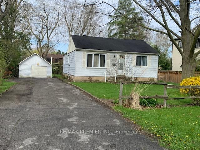 1880 Glendale Drive photo 2