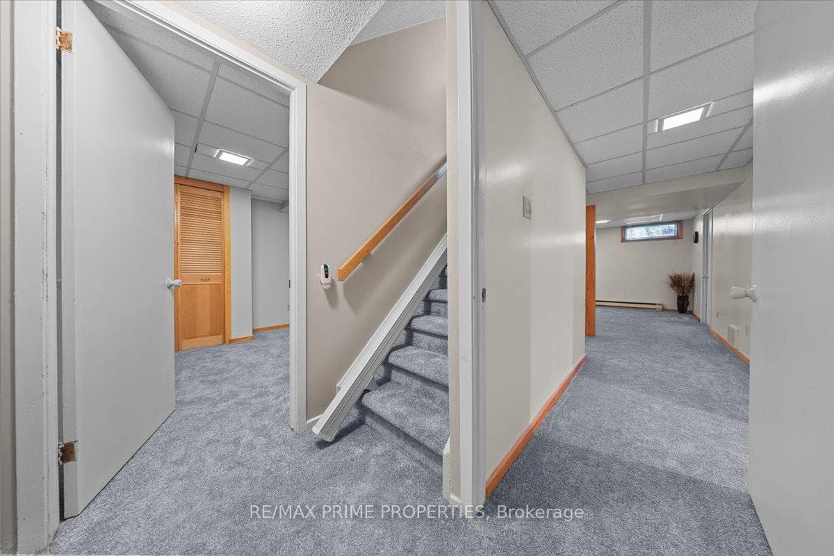 Finshed basement