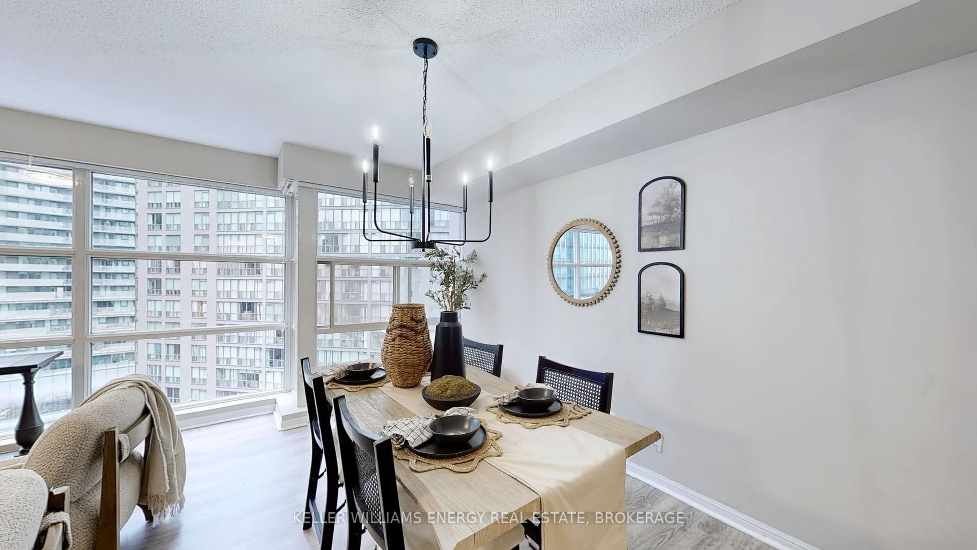 11 St Joseph Street Unit 1401 photo 6