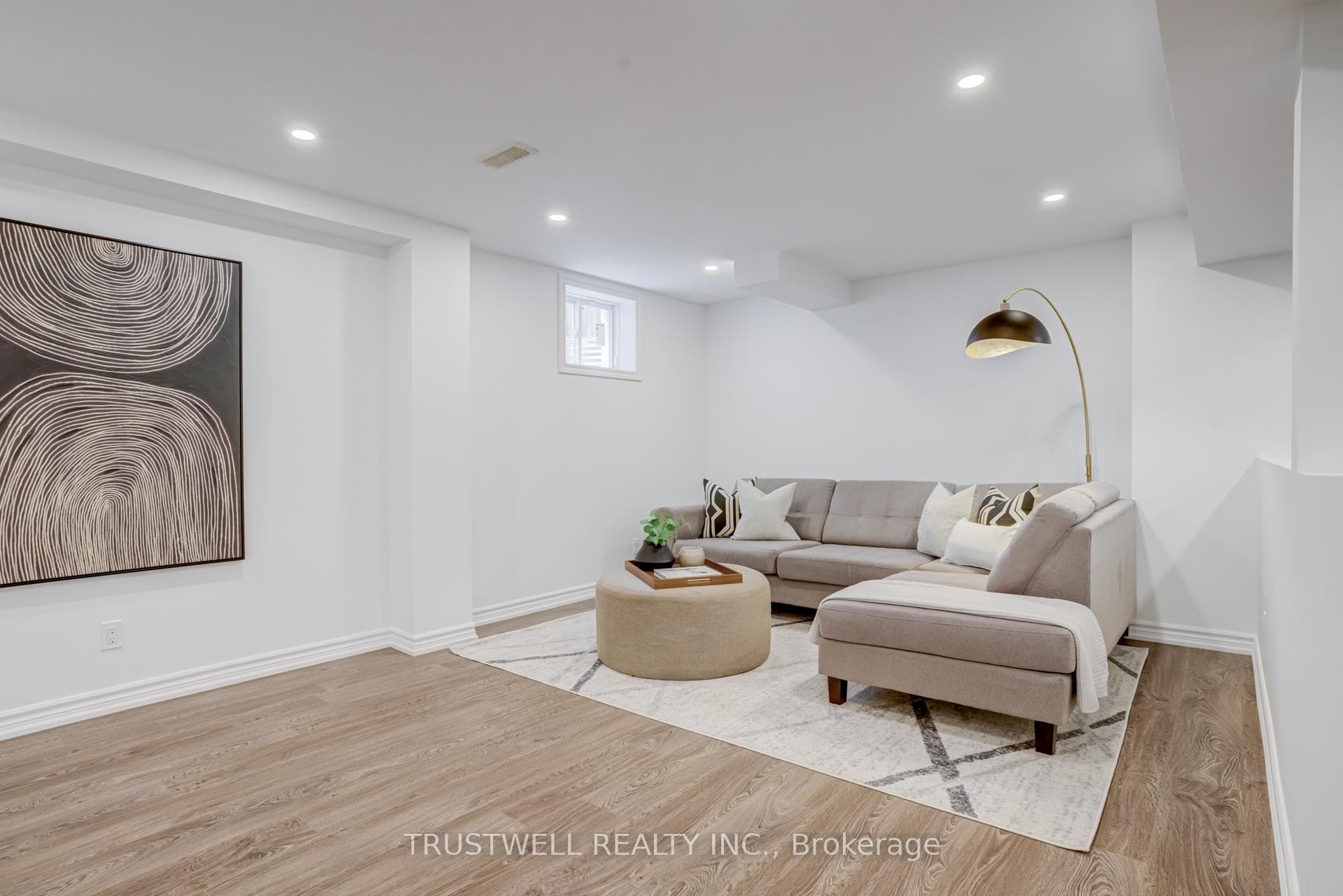334 Trudeau Drive photo 43