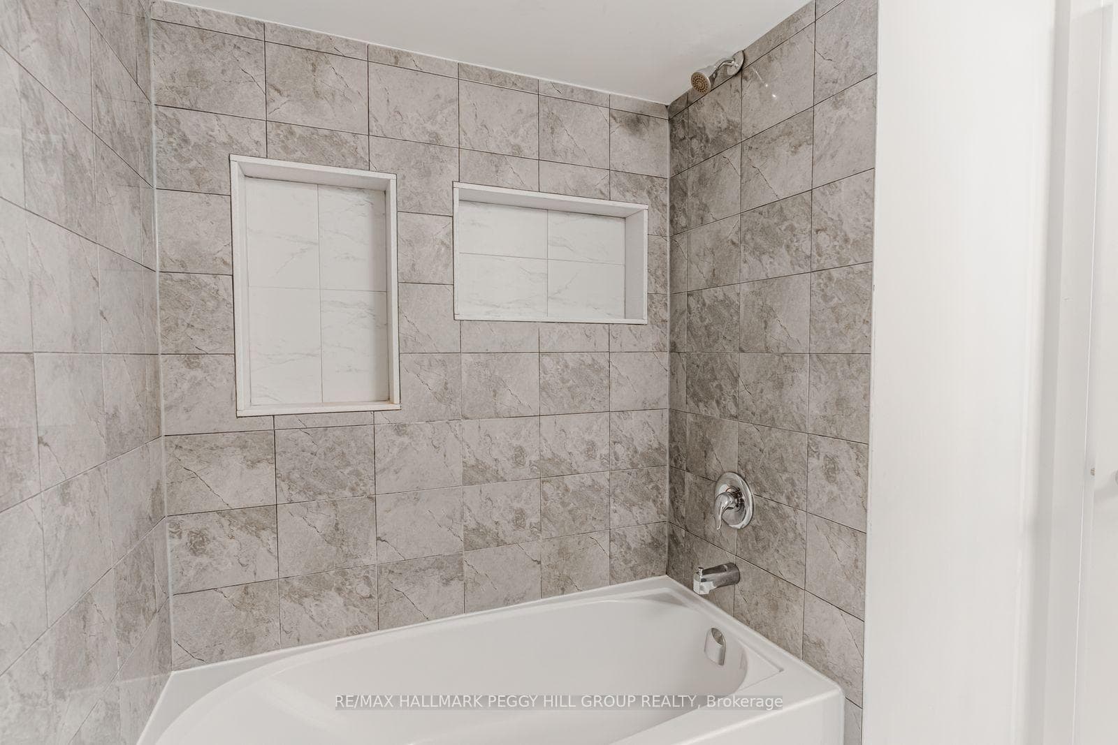 23 Hay Lane Unit 5 photo 7