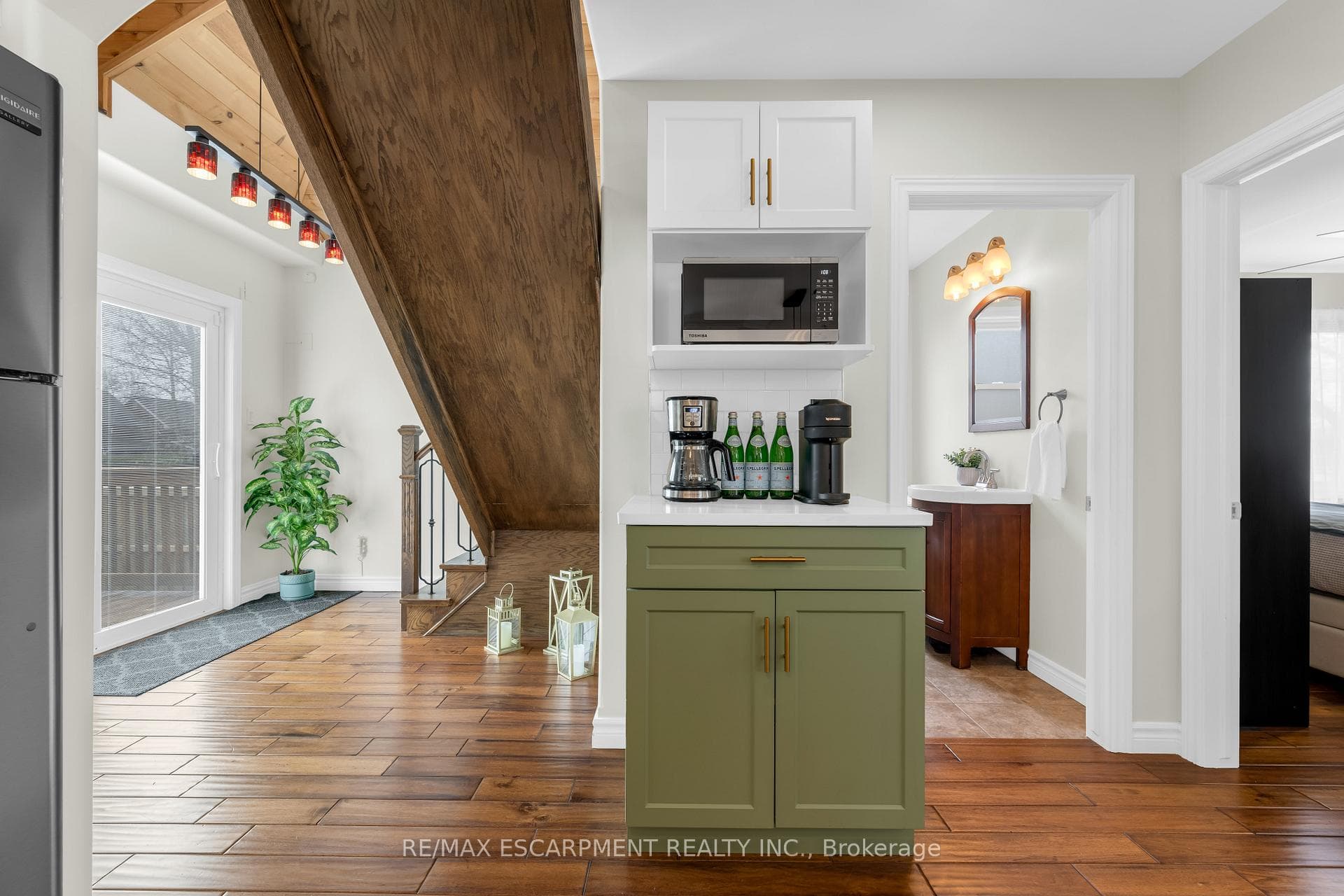 303 Nelson Street photo 13