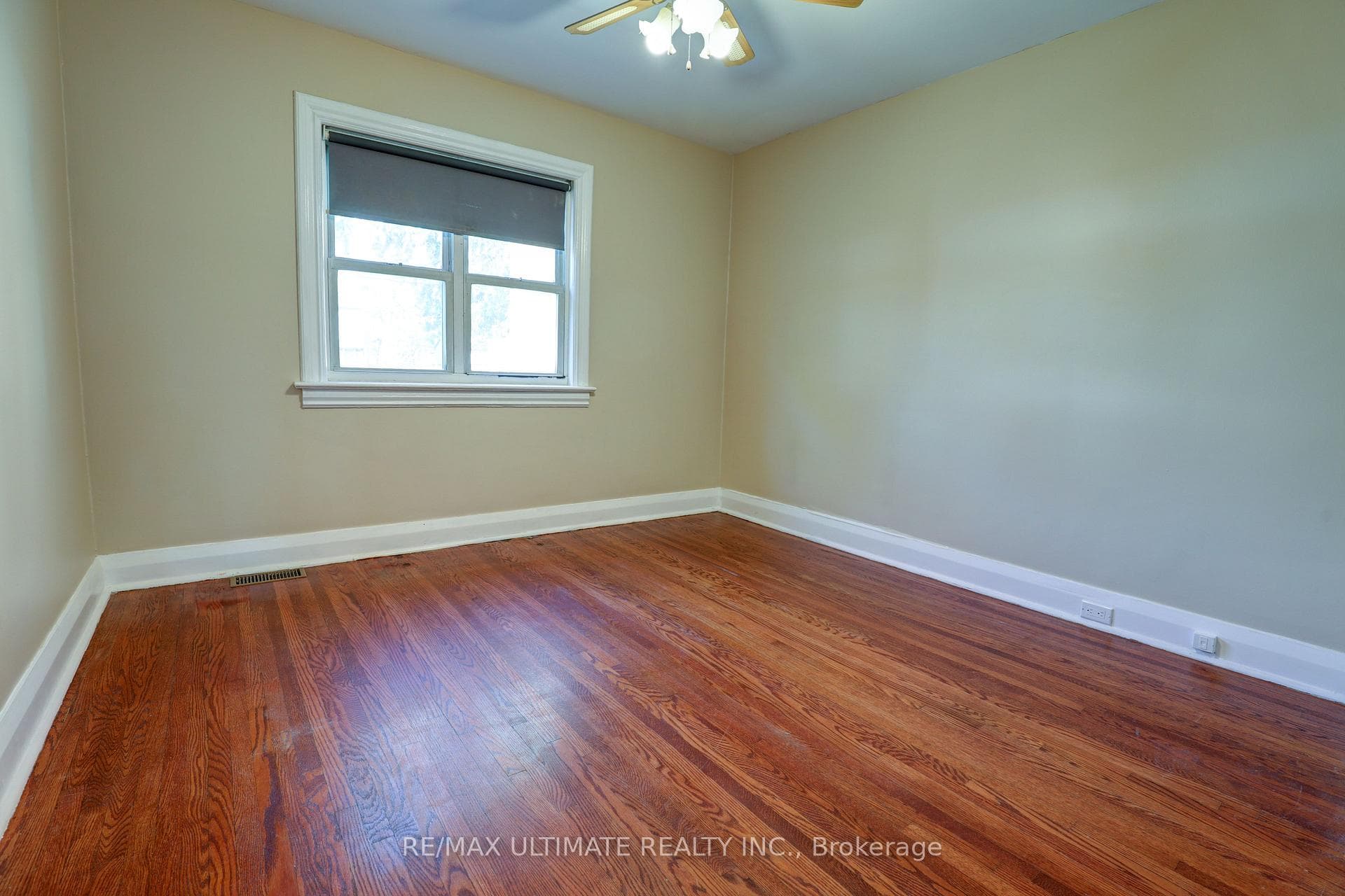 234 Floyd Avenue photo 10
