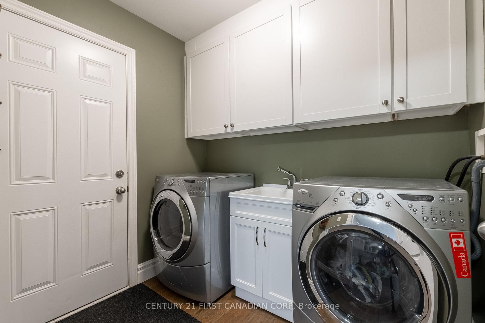 3221 Meadowgate Boulevard photo 10
